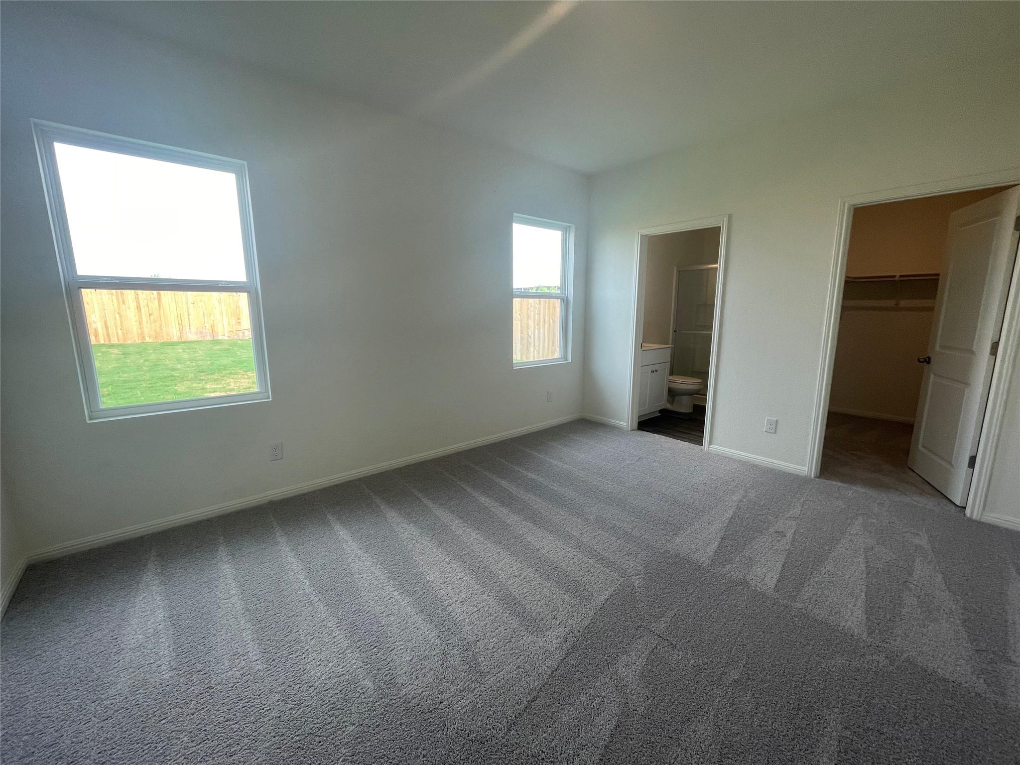 501 Redfish Ln Property Photo 5