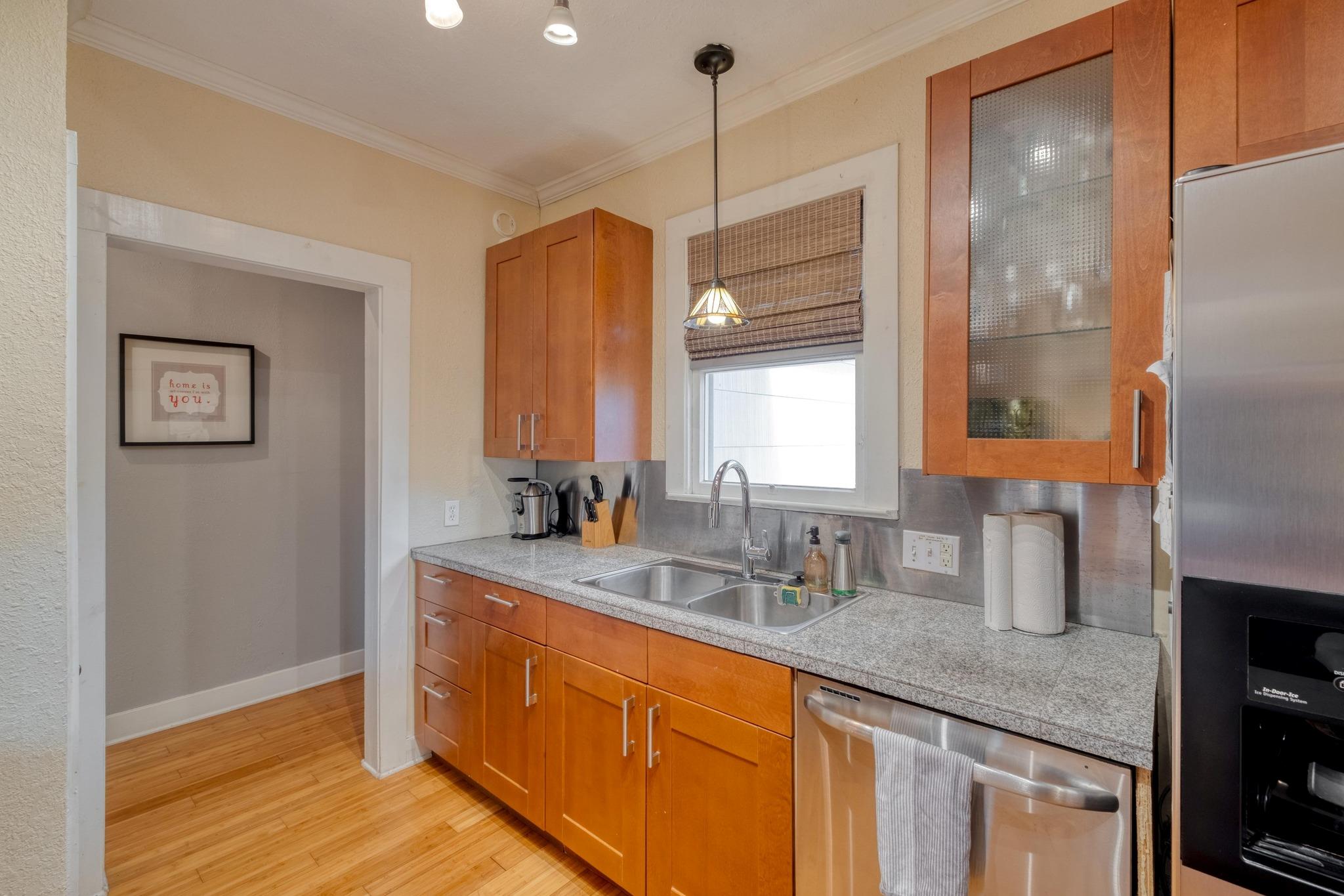 1706 Pennsylvania Ave Property Photo 17