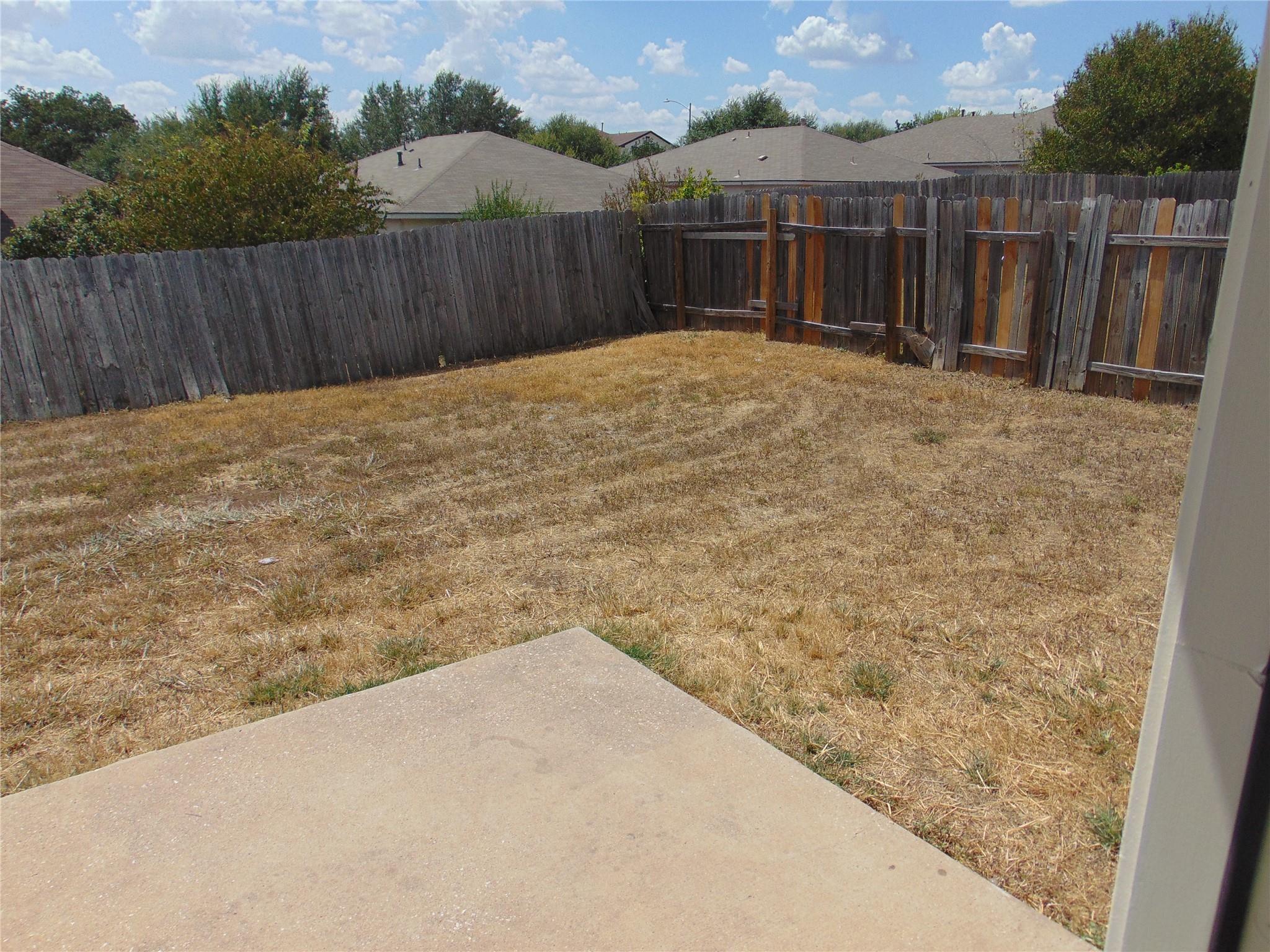 15209 Bullace St Property Photo 14