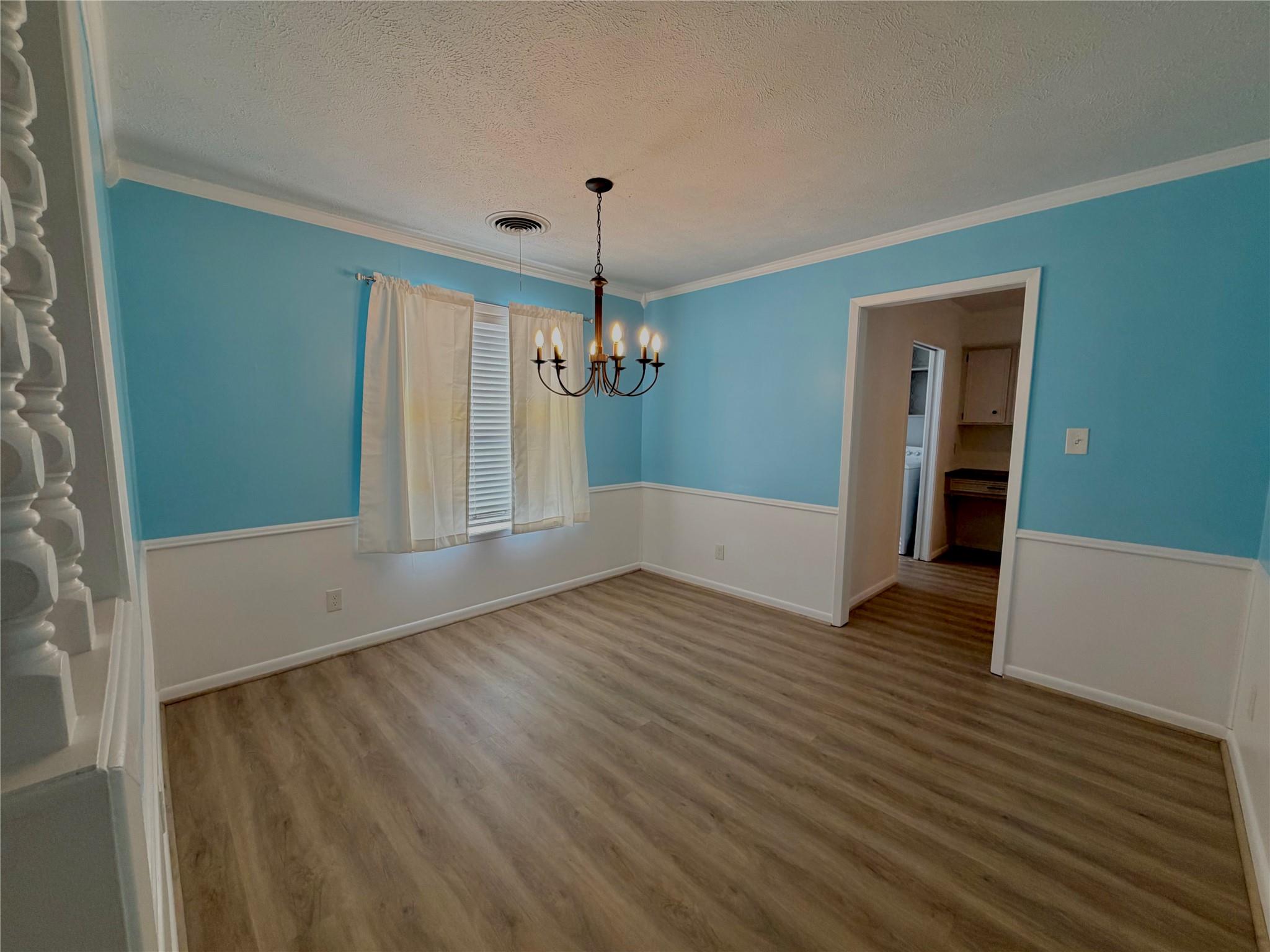 1203 Hollis Dr Property Photo 10