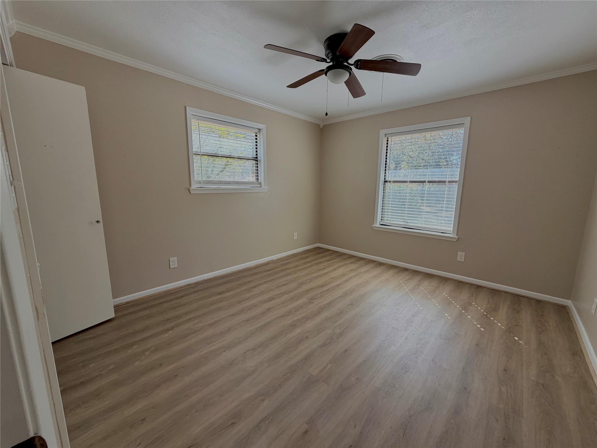1203 Hollis Dr Property Photo 15