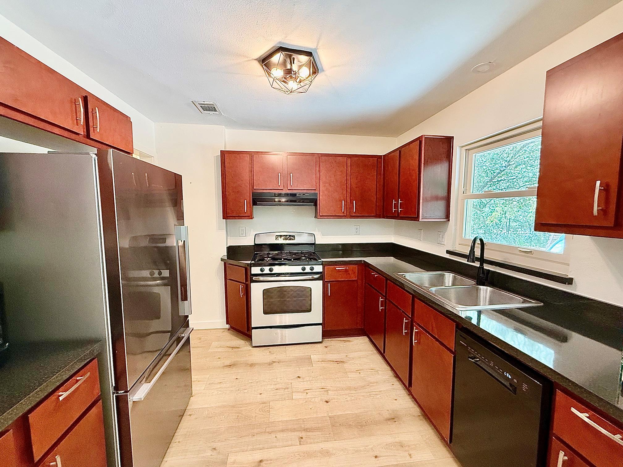 7608 Tisdale Dr Property Photo 4