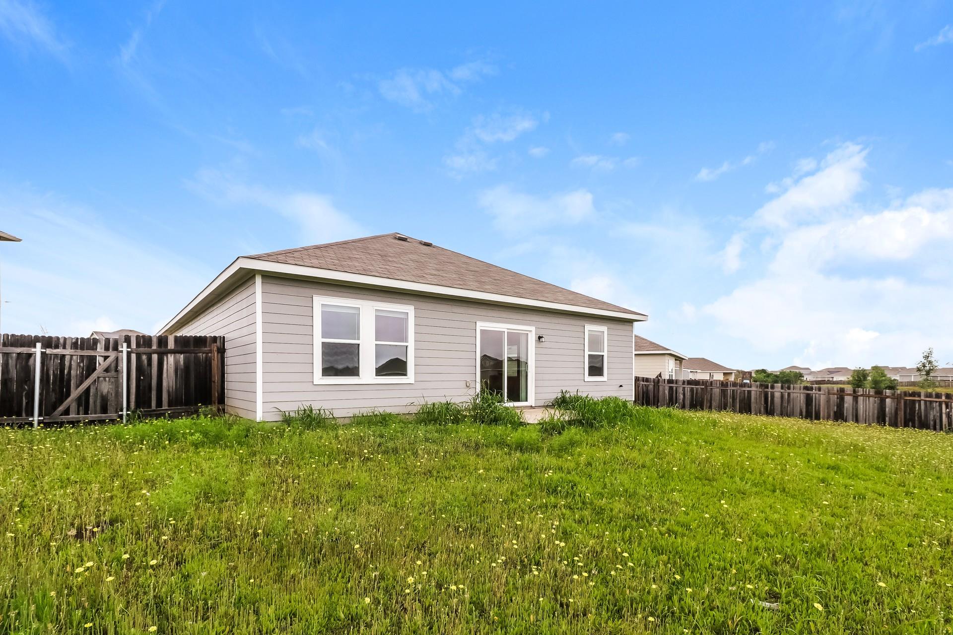 12601 Samuel Adams None Property Photo 2