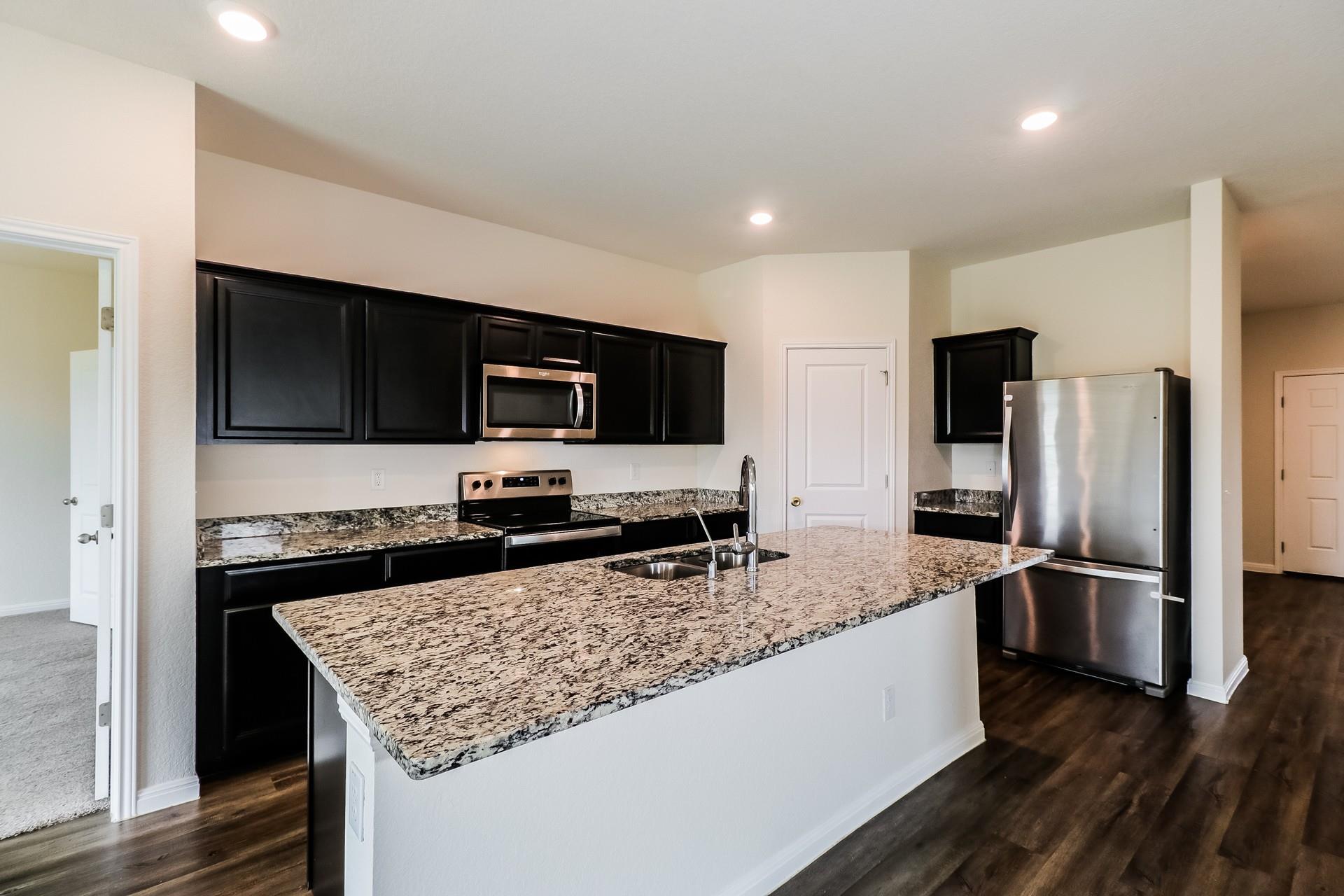12601 Samuel Adams None Property Photo 3