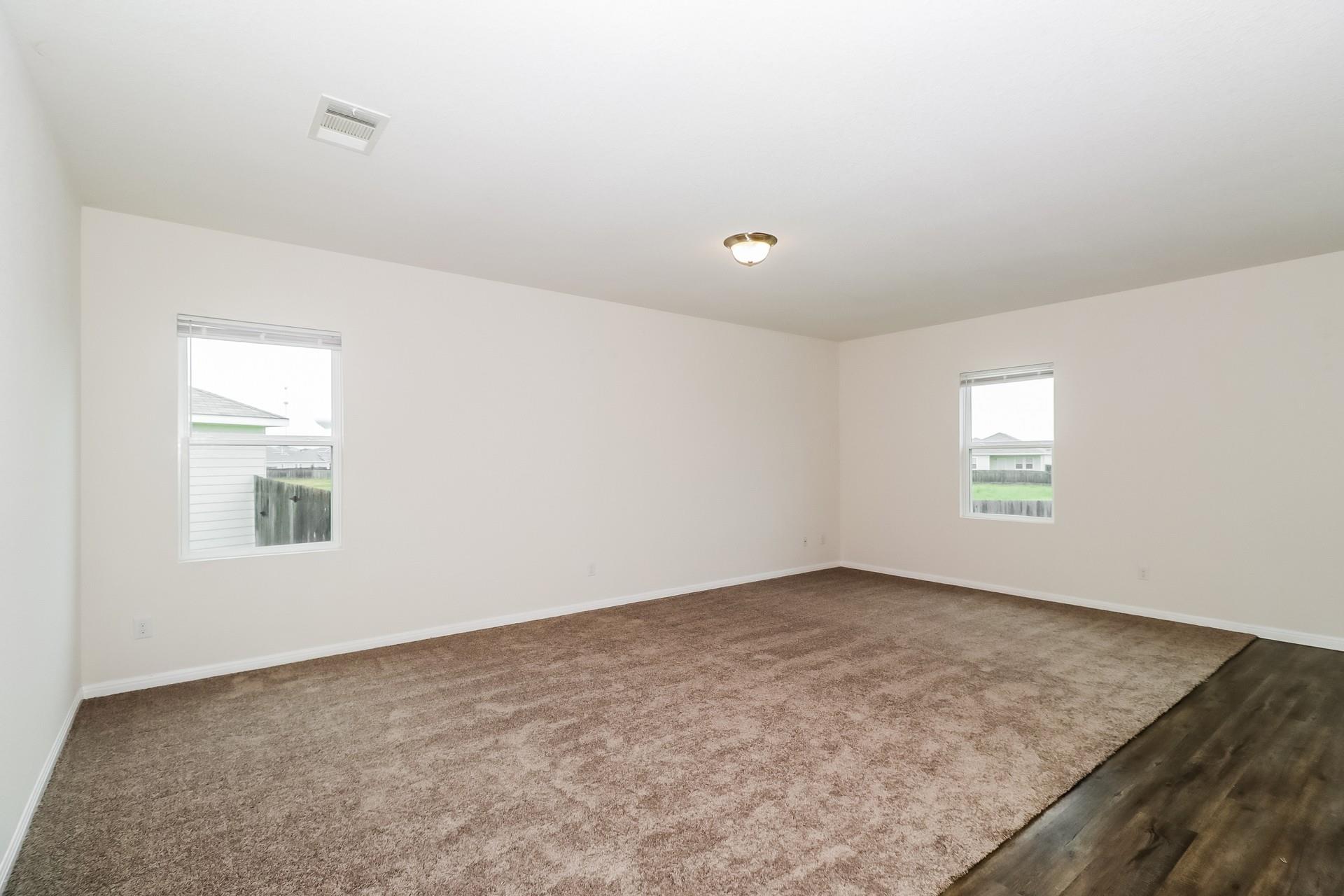 12601 Samuel Adams None Property Photo 8