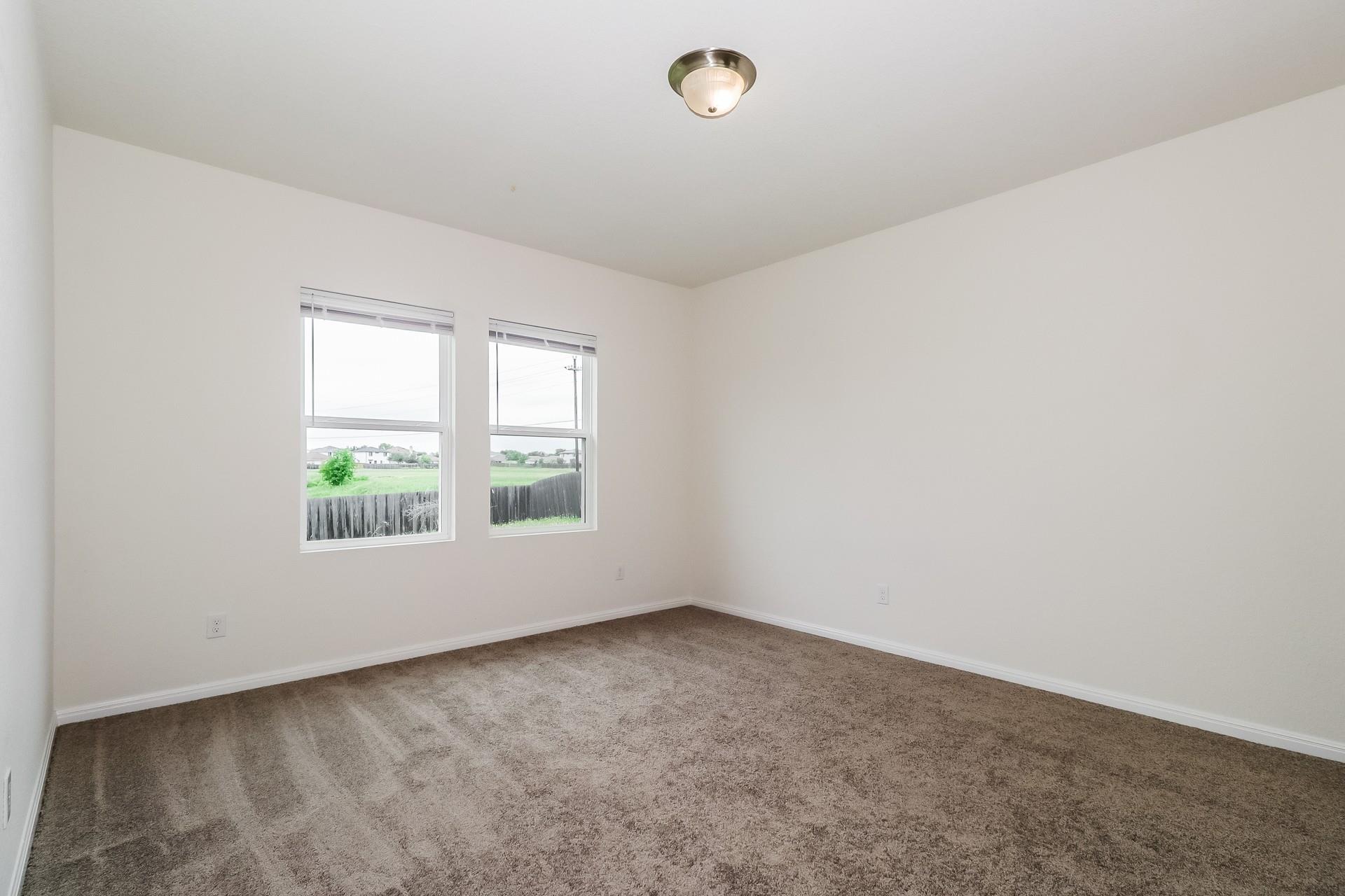 12601 Samuel Adams None Property Photo 11