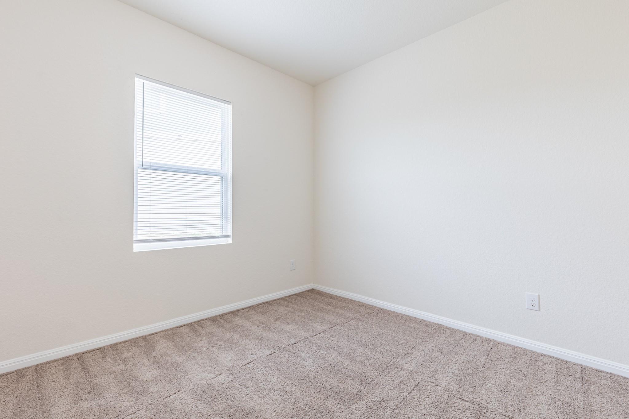 12601 Samuel Adams None Property Photo 11