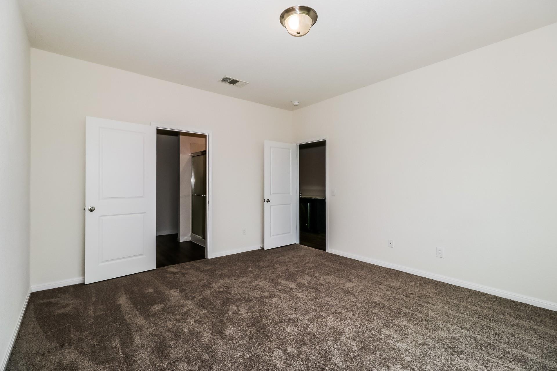 12601 Samuel Adams None Property Photo 13