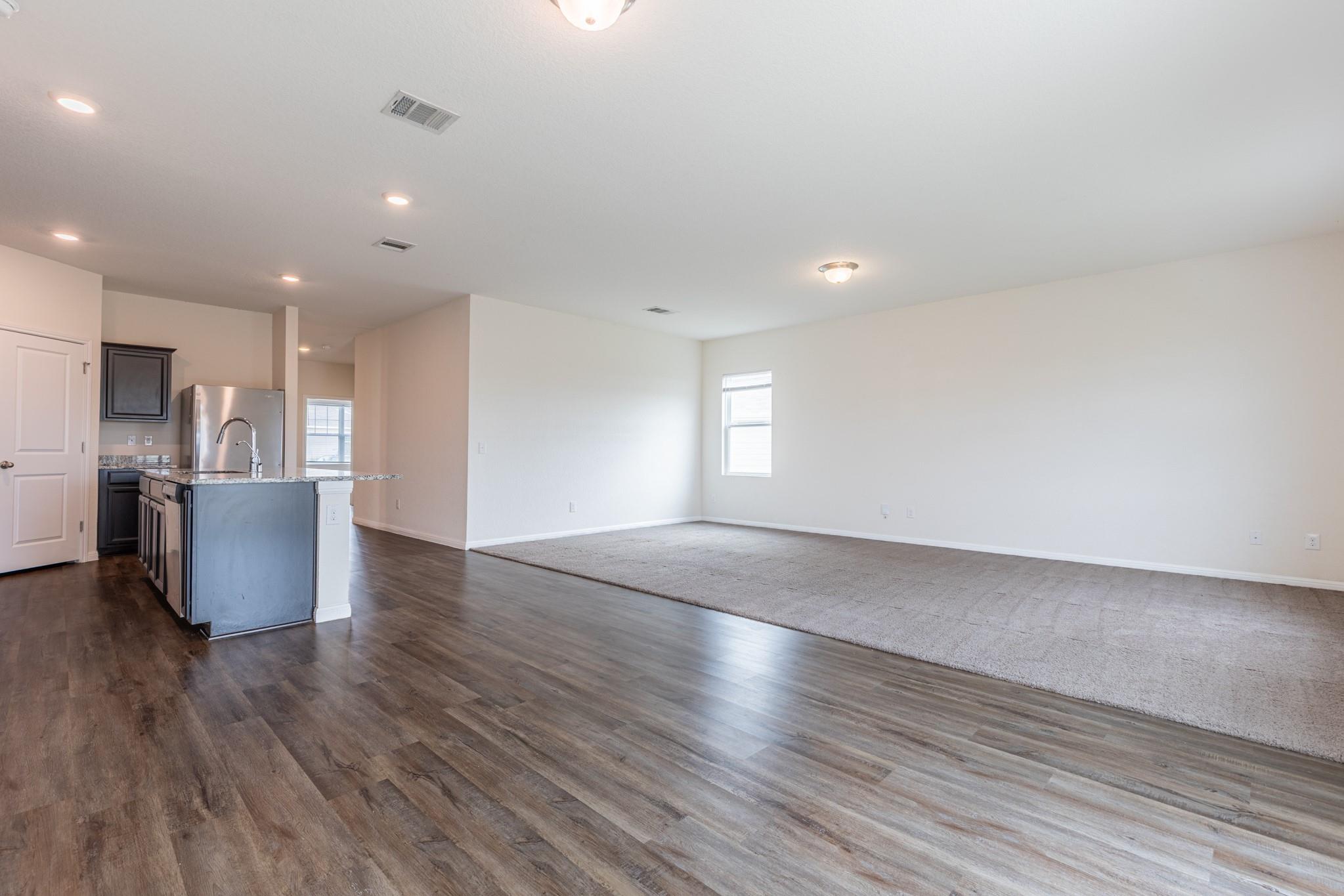 12601 Samuel Adams None Property Photo 18