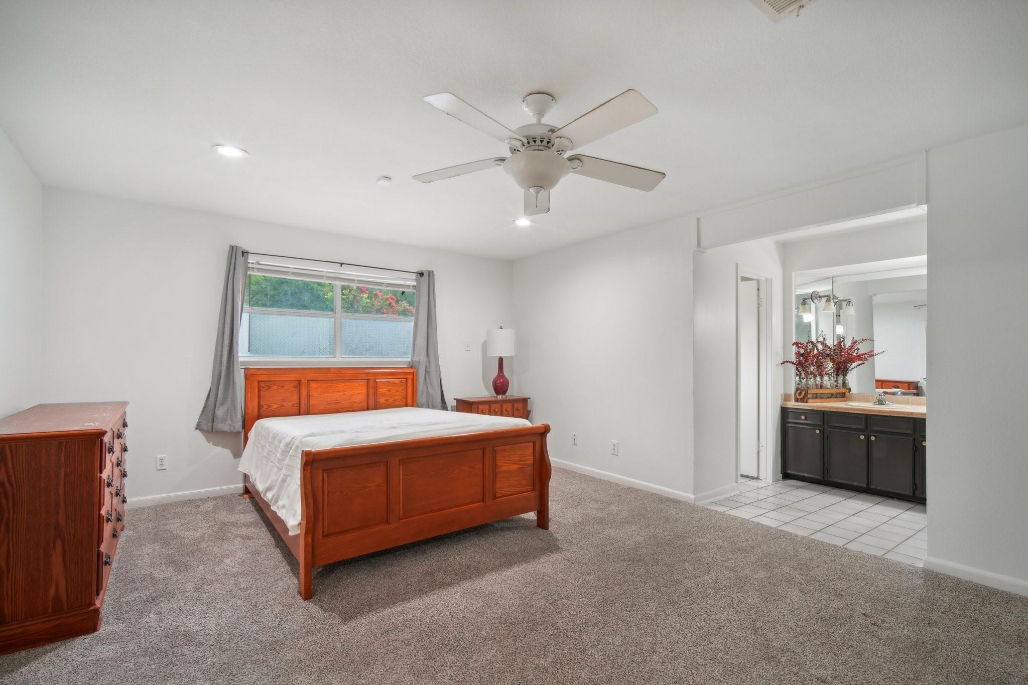 3106 E Palm Valley Blvd Property Photo 23