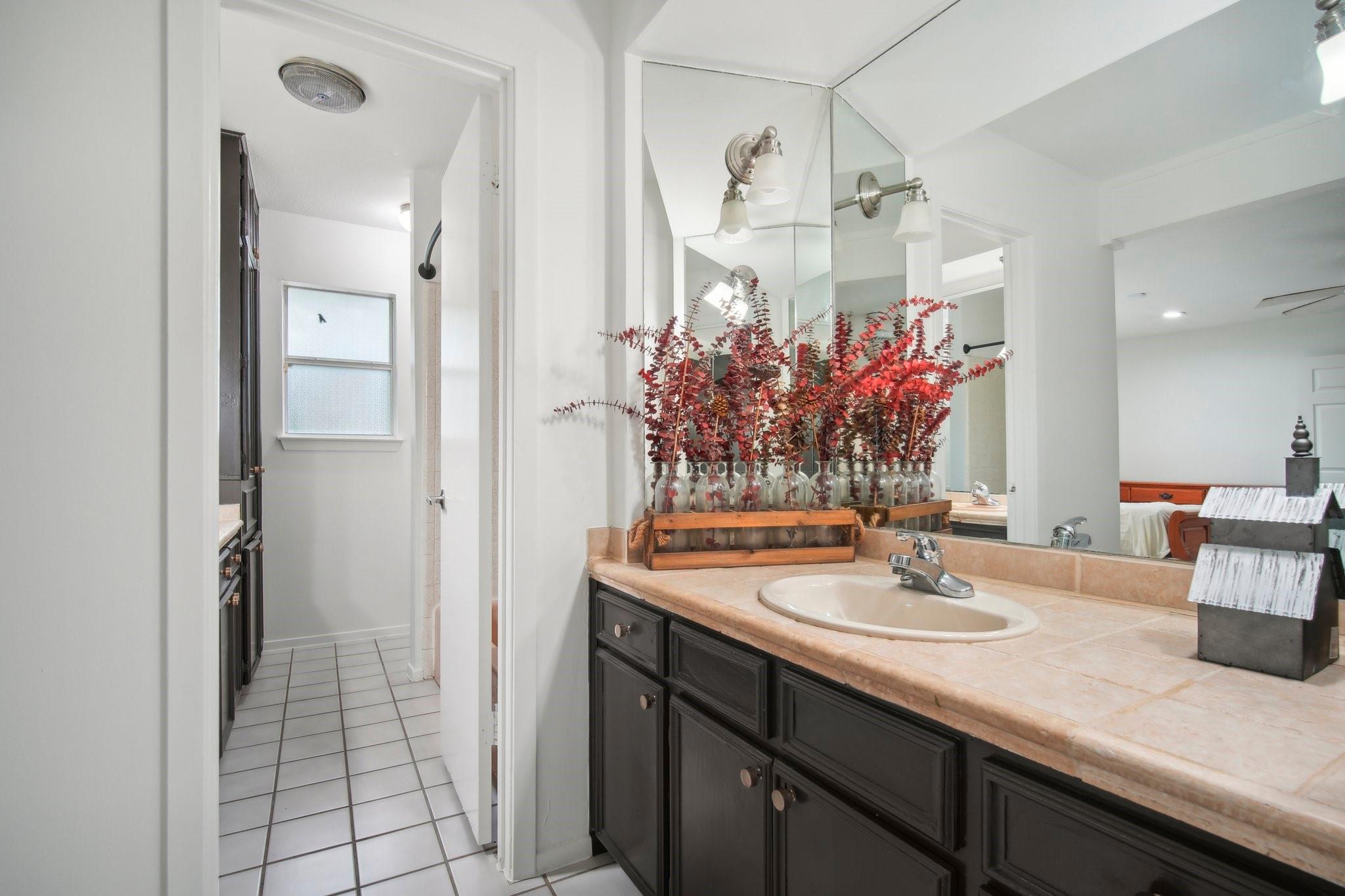 3106 E Palm Valley Blvd Property Photo 24