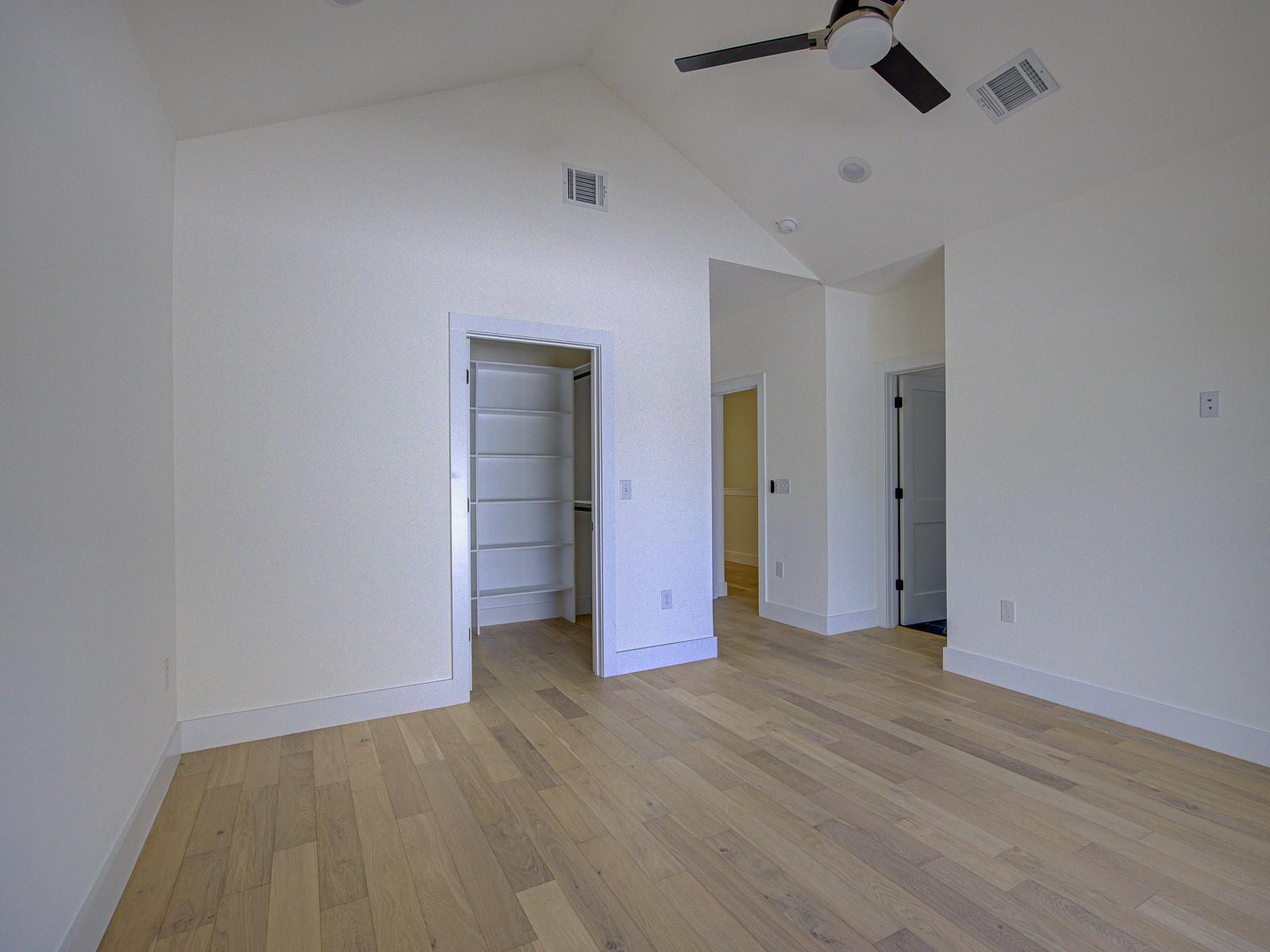2005 Uphill Ln #a Property Photo 23