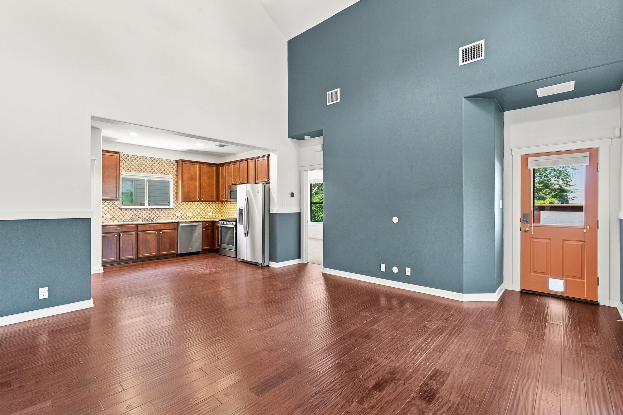 2101 Rivers Edge Way #25 Property Photo 2