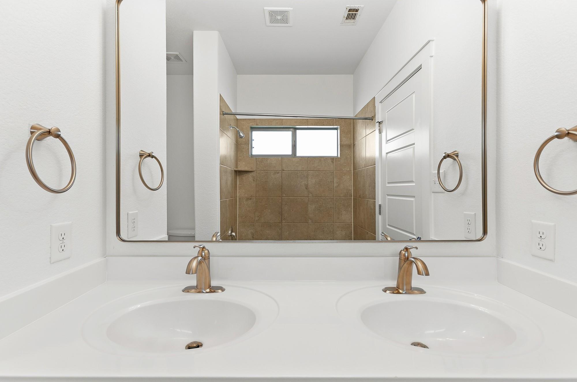 2101 Rivers Edge Way #25 Property Photo 9