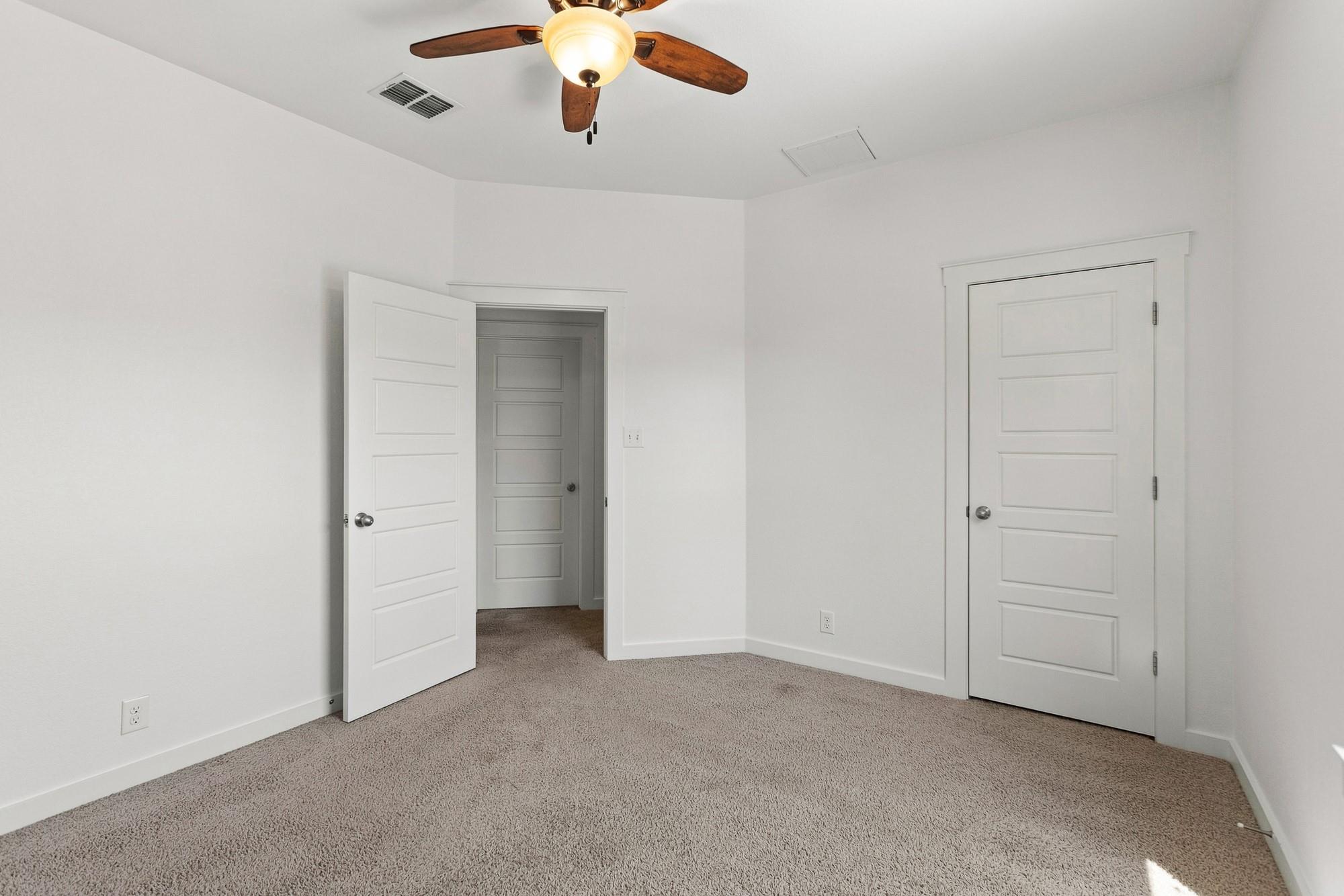 2101 Rivers Edge Way #25 Property Photo 17
