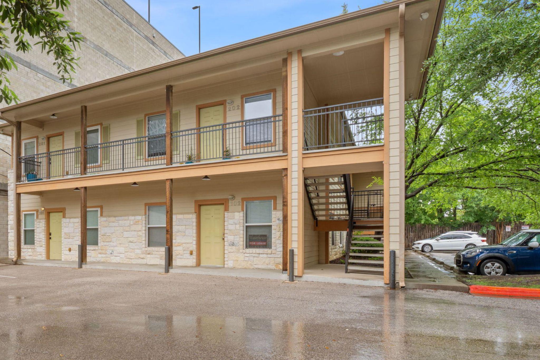 2106 Cullen Ave #206 Property Photo 1