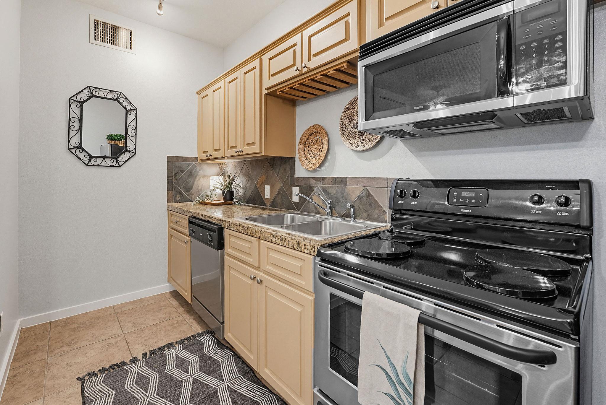 2106 Cullen Ave #206 Property Photo 13