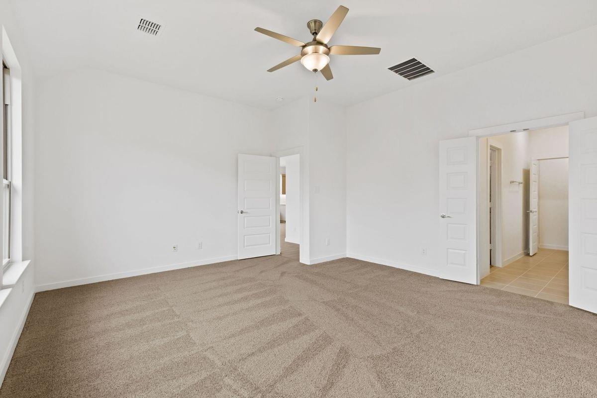 236 Gullivers Dr Property Photo 13