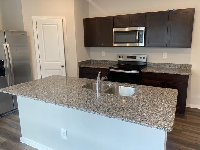 509 Pickel Dr Property Photo 5