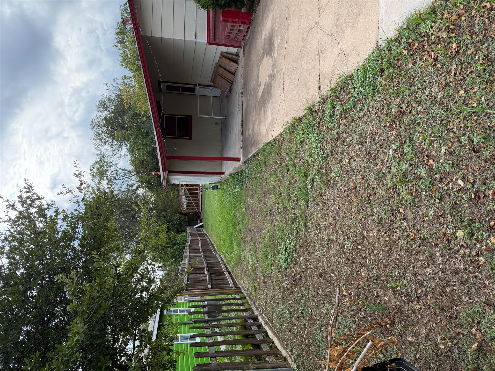 7305 Providence Ave Property Photo 1
