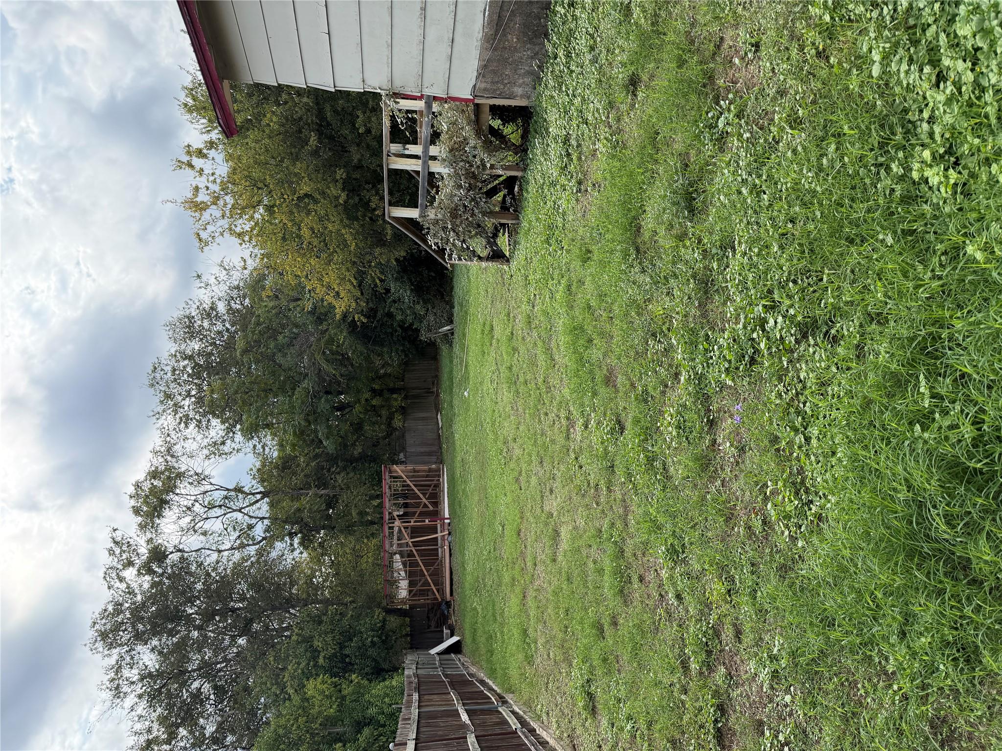 7305 Providence Ave Property Photo 4