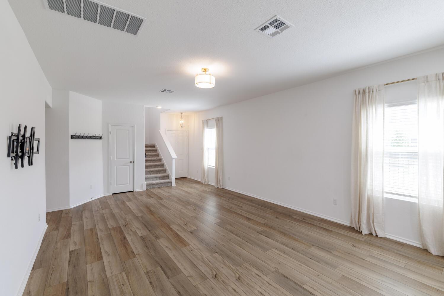 8015 Purple Aster Pass Property Photo 7