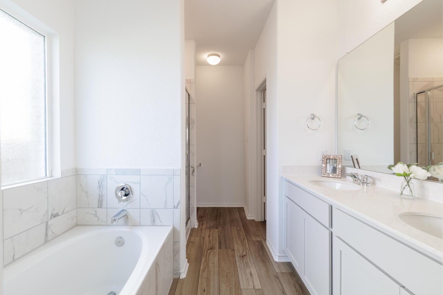 8015 Purple Aster Pass Property Photo 12