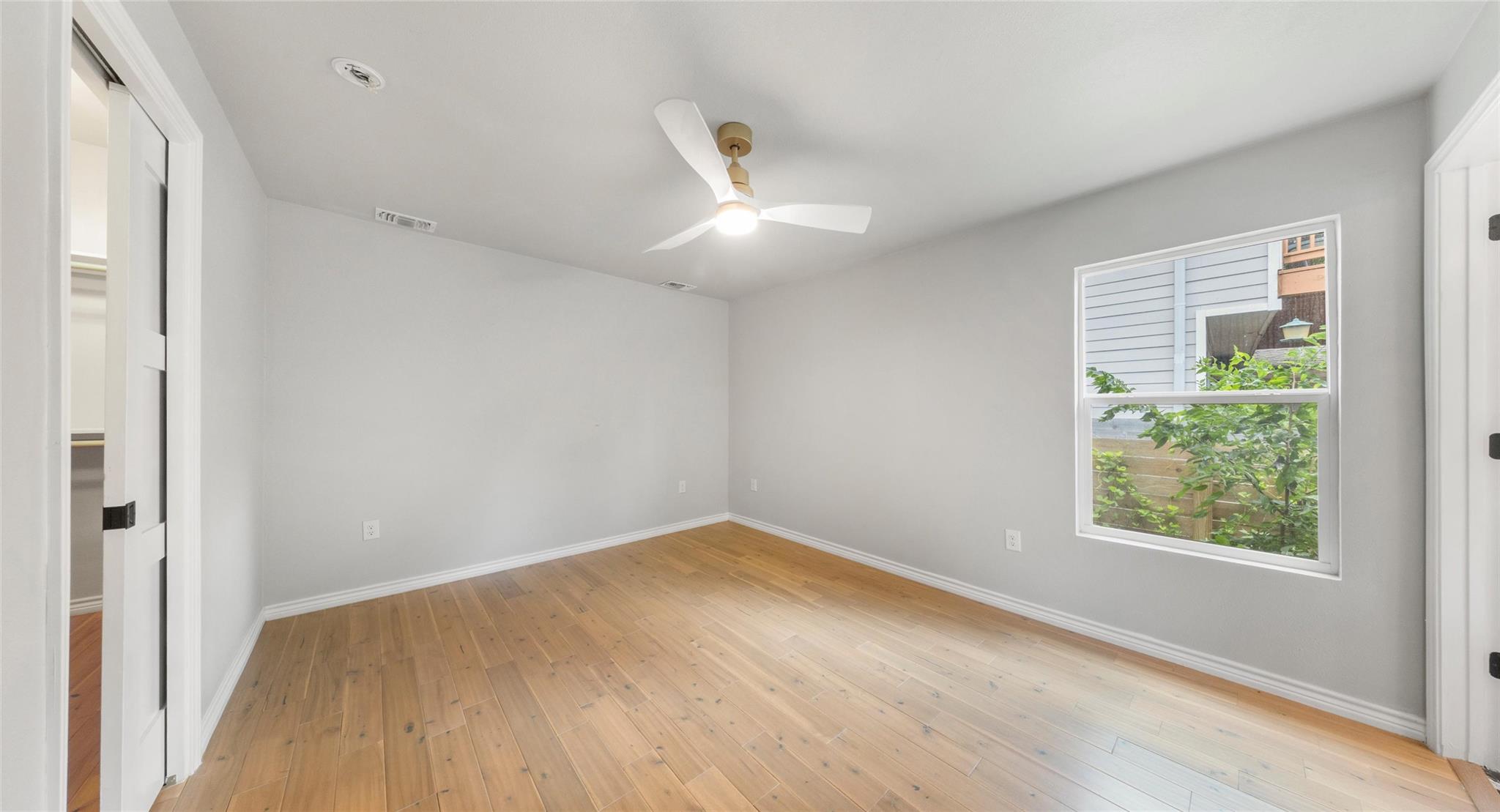 1007 Payne Ave Property Photo 12