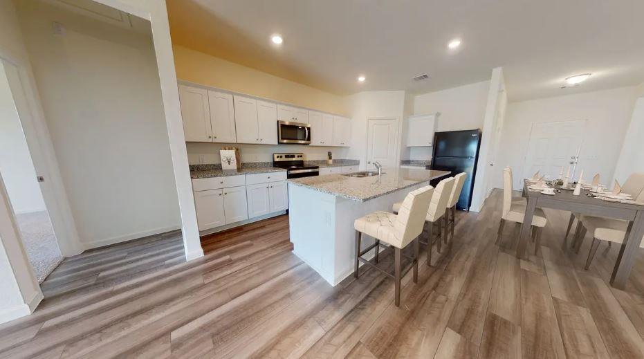 1424 Morris Loop Property Photo 3