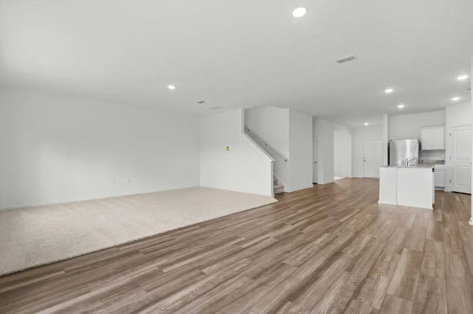 1424 Morris Loop Property Photo 12
