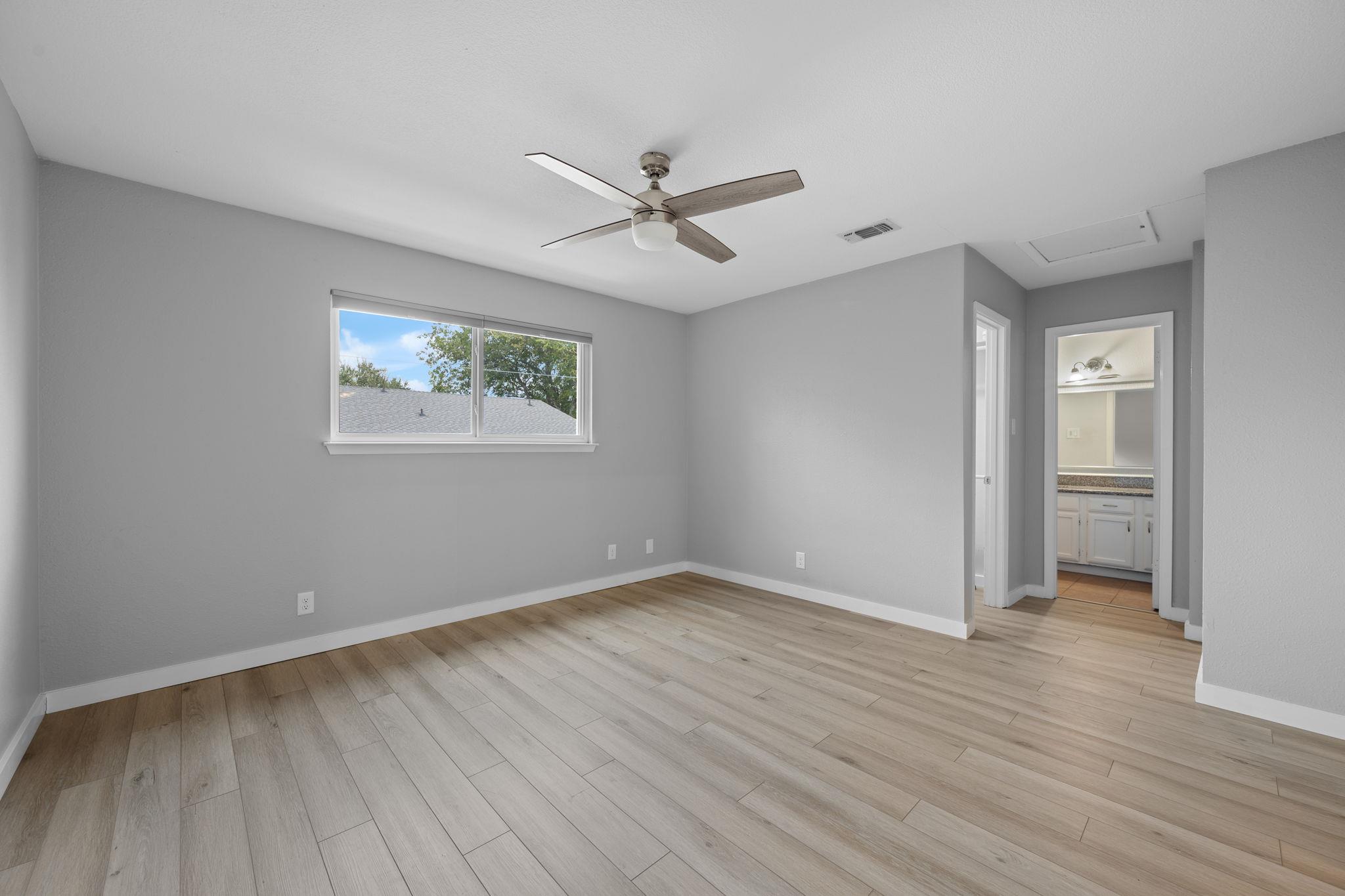 2100 Kenneth Ave Property Photo 15