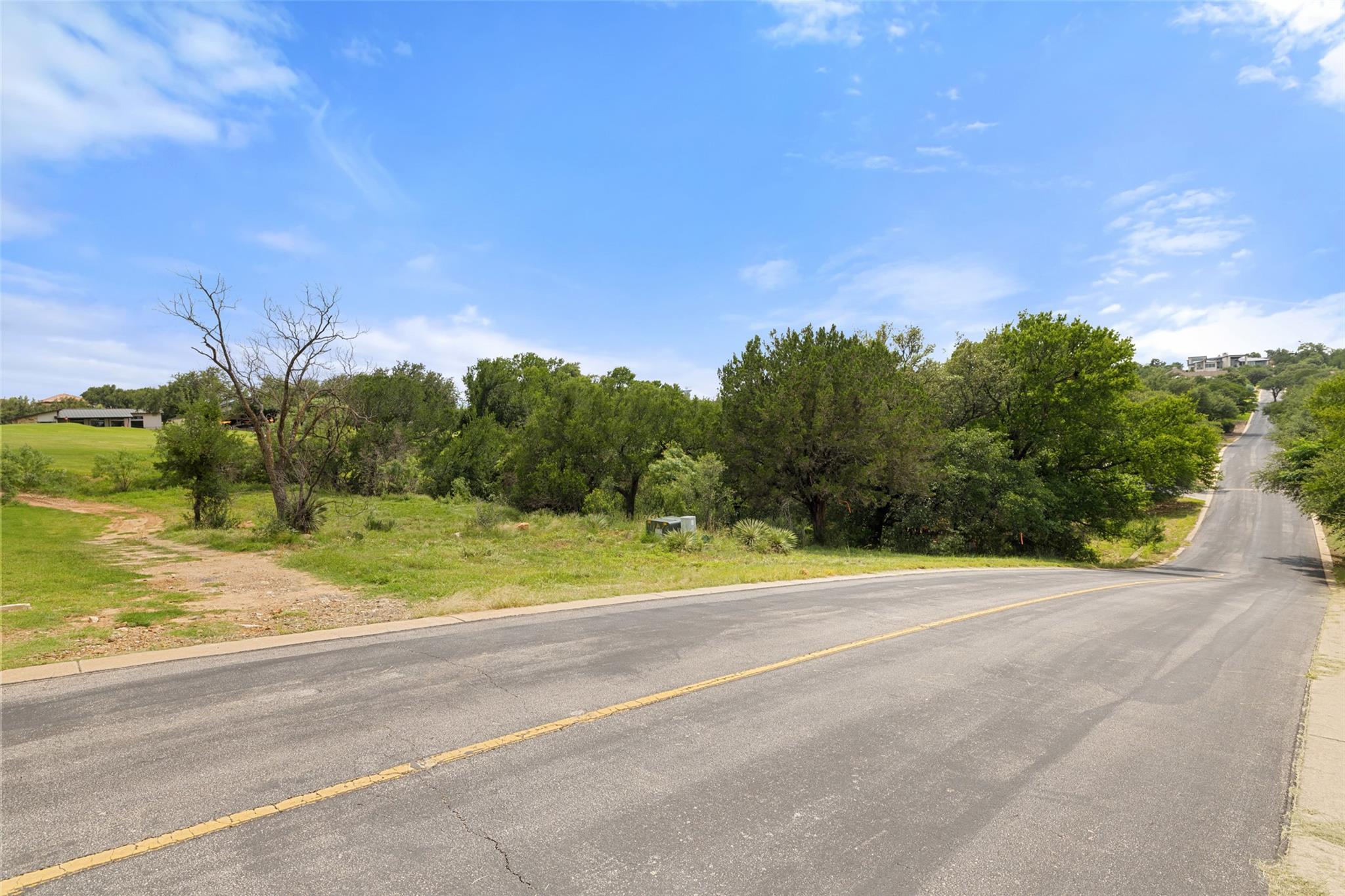 W27003 Mountain Leather None Property Photo 11