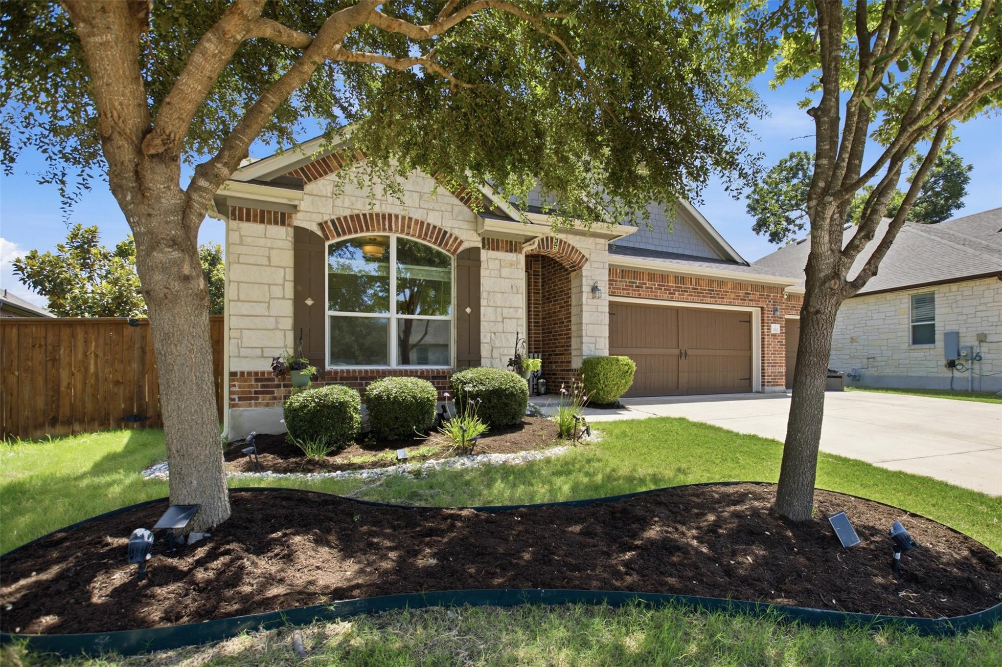 3012 Freeman Park Dr Property Photo 1