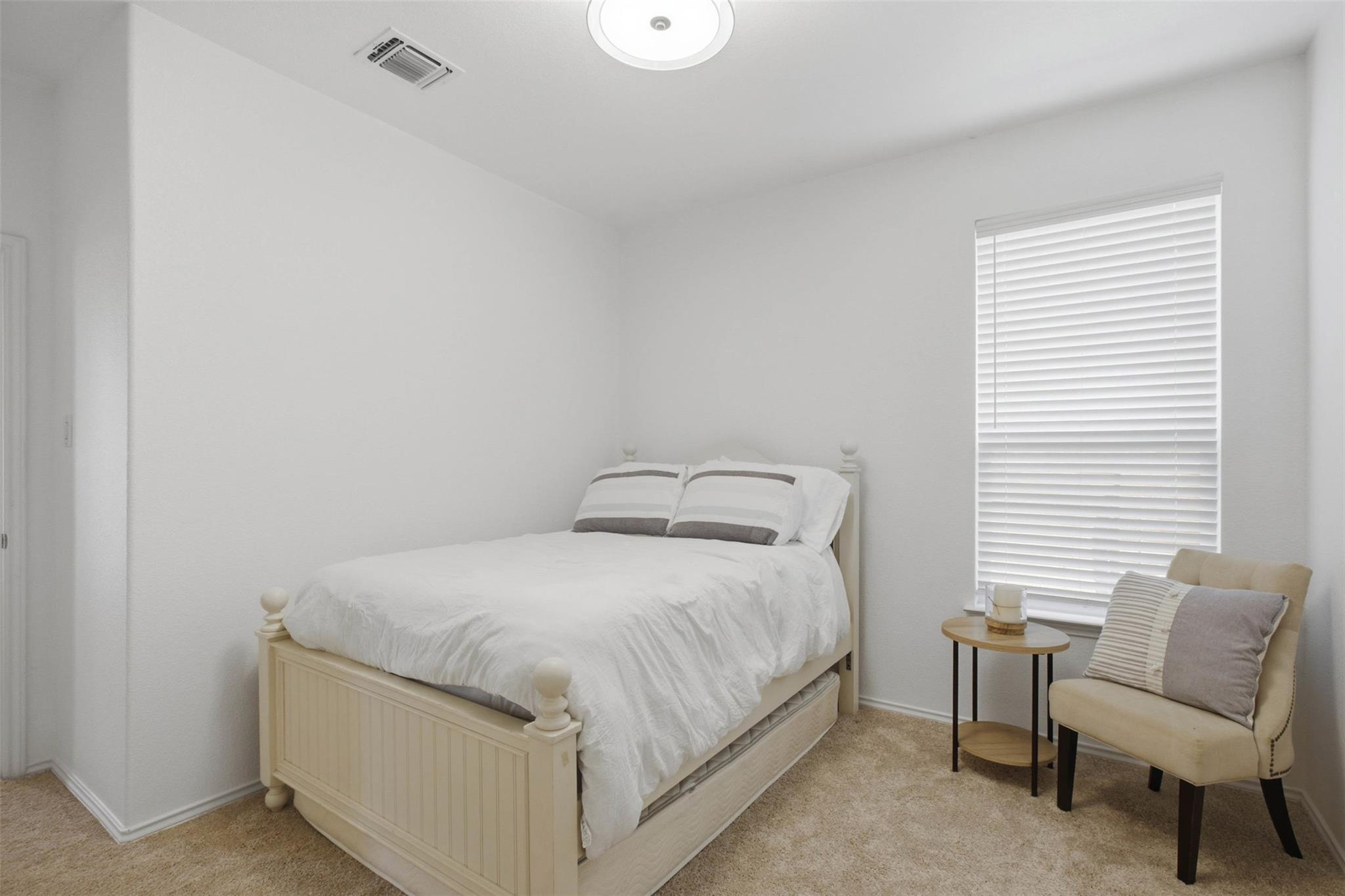 3012 Freeman Park Dr Property Photo 8