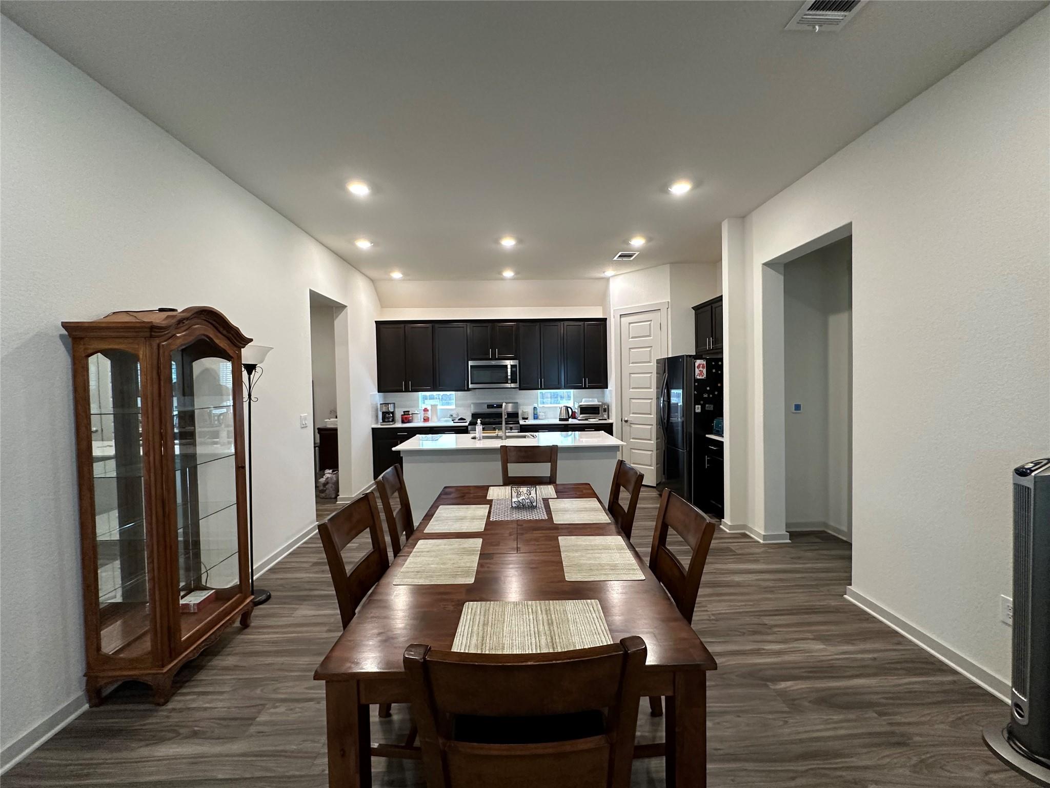 2409 Gabriels Horn Rd Property Photo 6