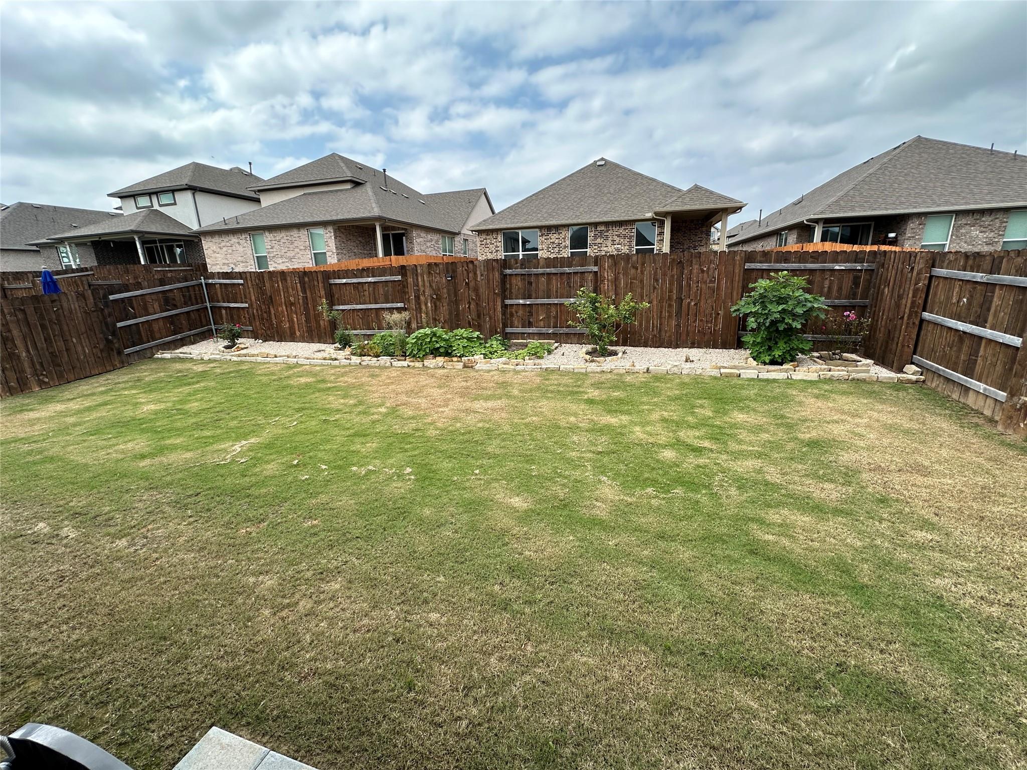 2409 Gabriels Horn Rd Property Photo 18