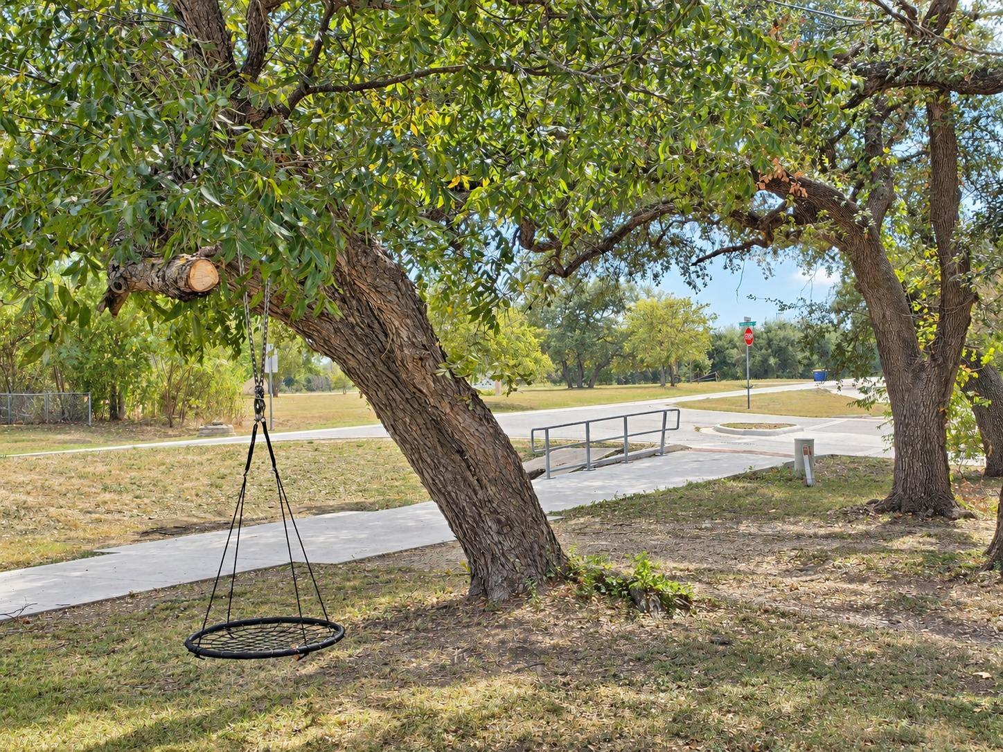 1809 Main St Property Photo 13