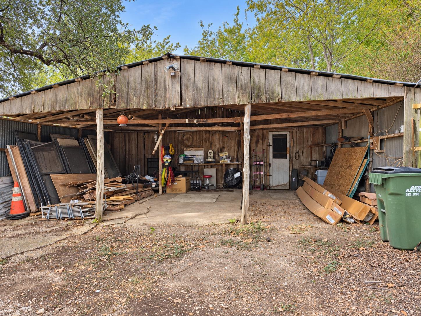 1809 Main St Property Photo 34