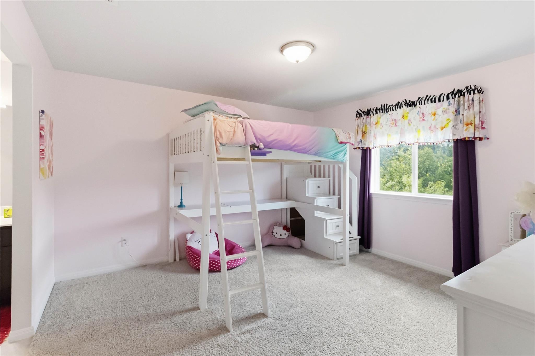 181 Pecos St Property Photo 17