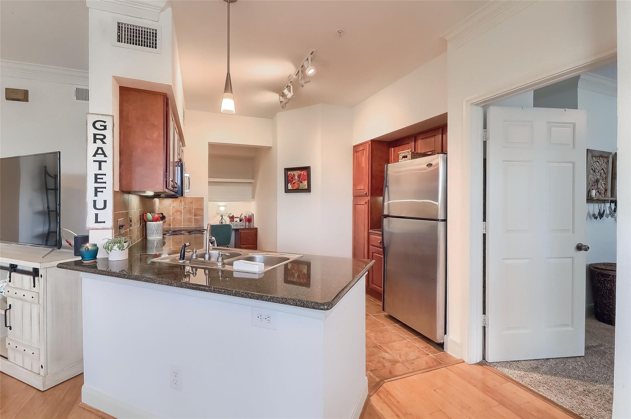 7701 Rialto Blvd #1128 Property Photo 9