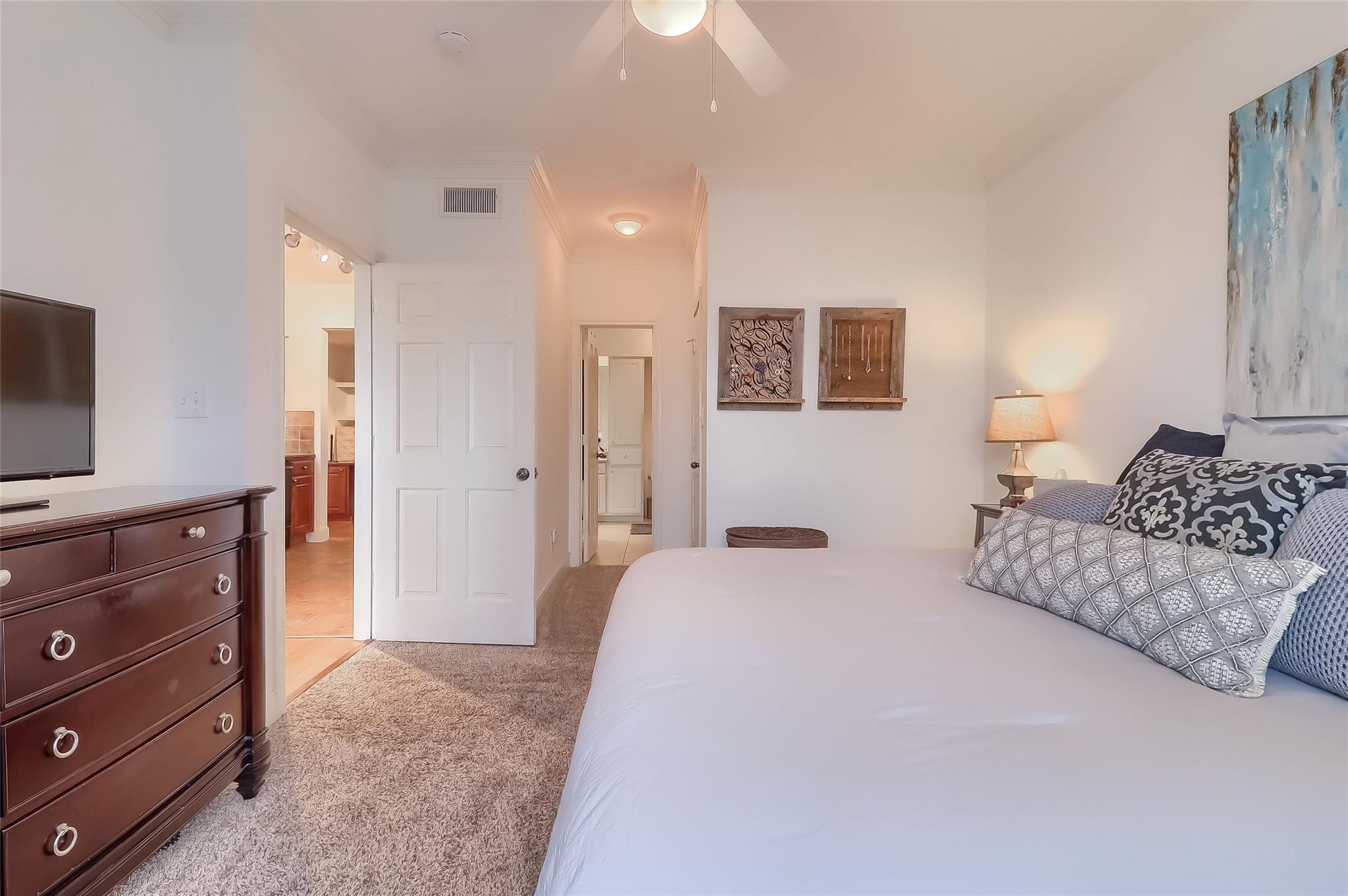 7701 Rialto Blvd #1128 Property Photo 14