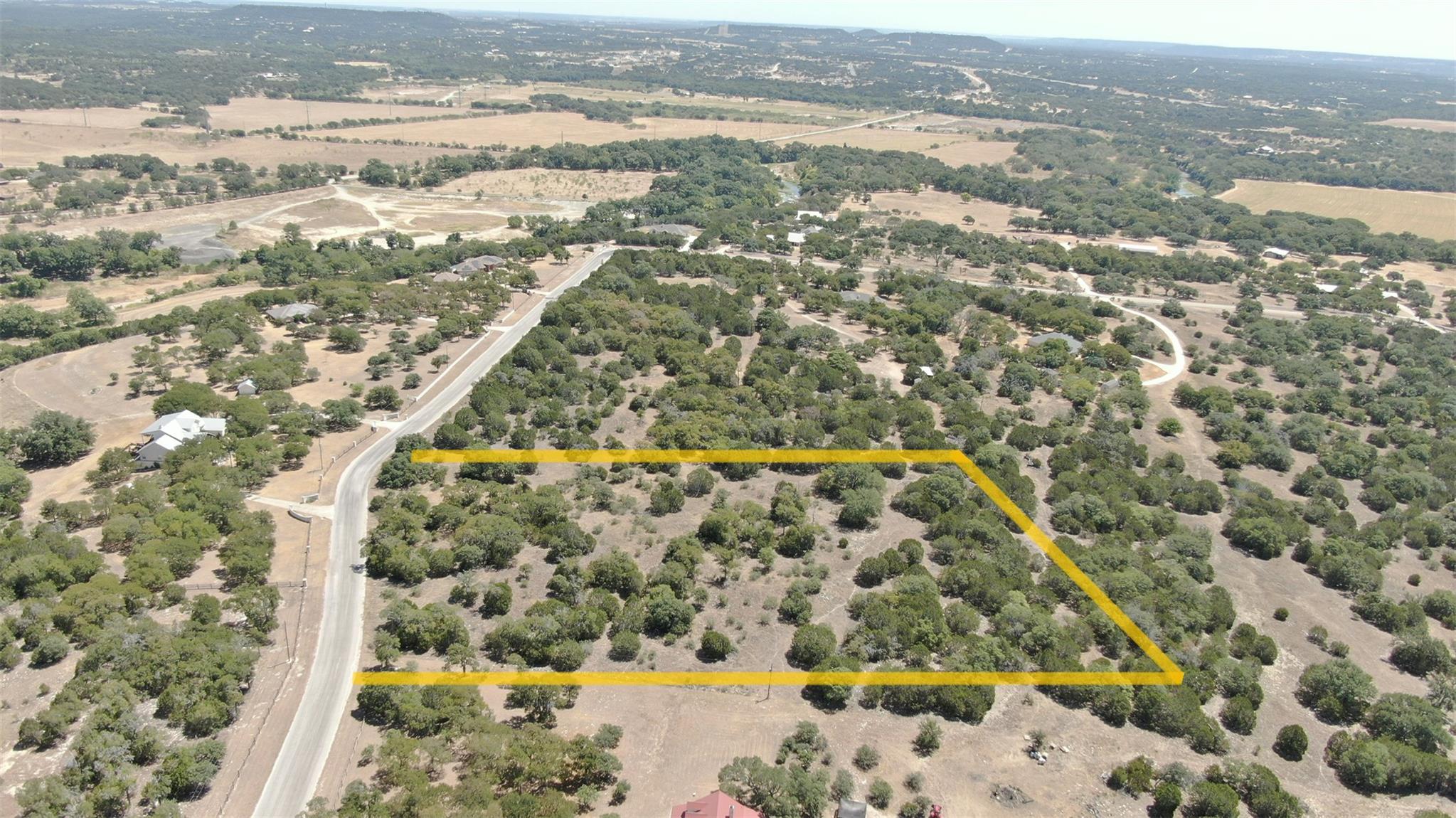 303 Hi-ridge Rd Property Photo 3
