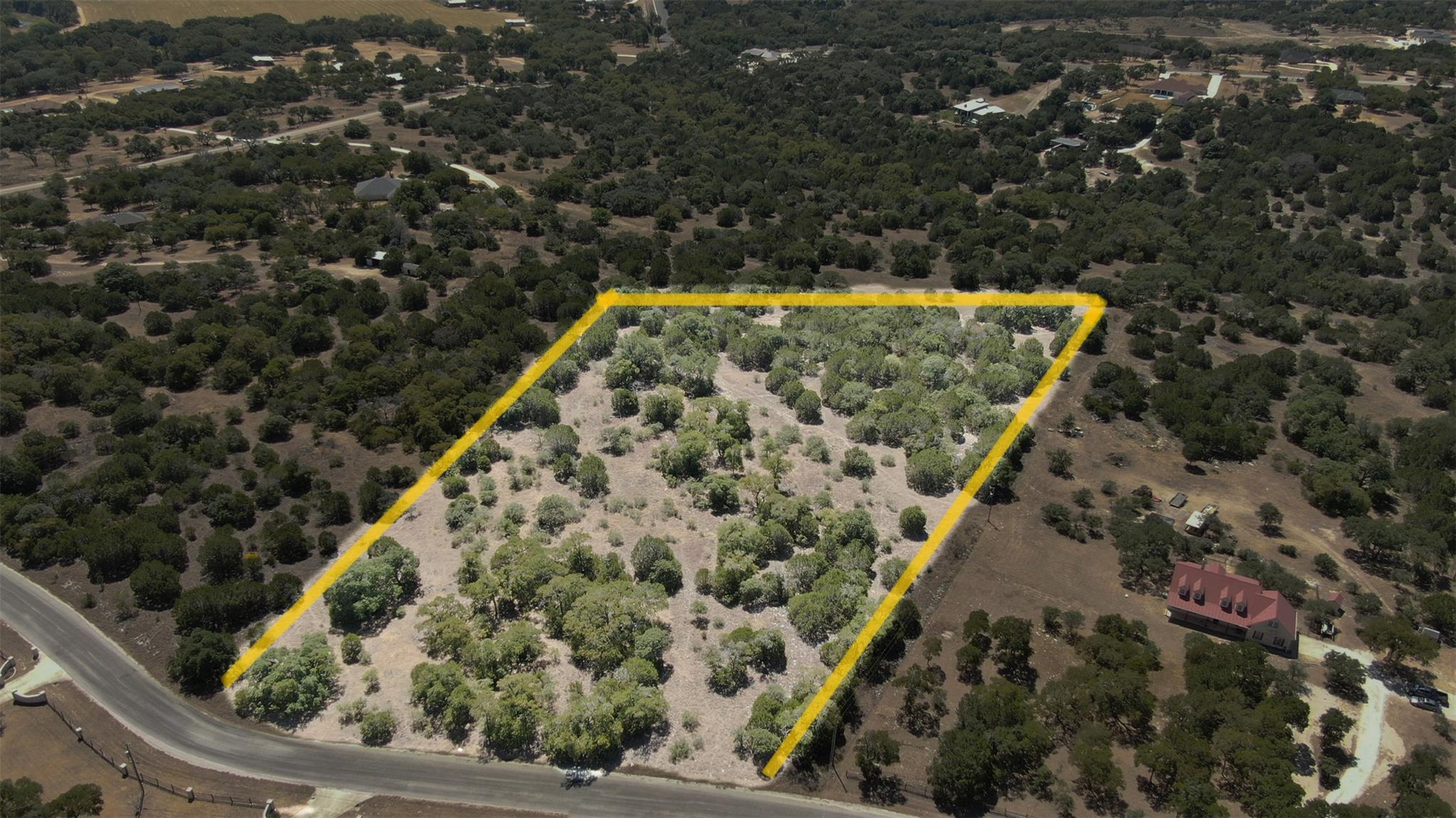 303 Hi-ridge Rd Property Photo 4