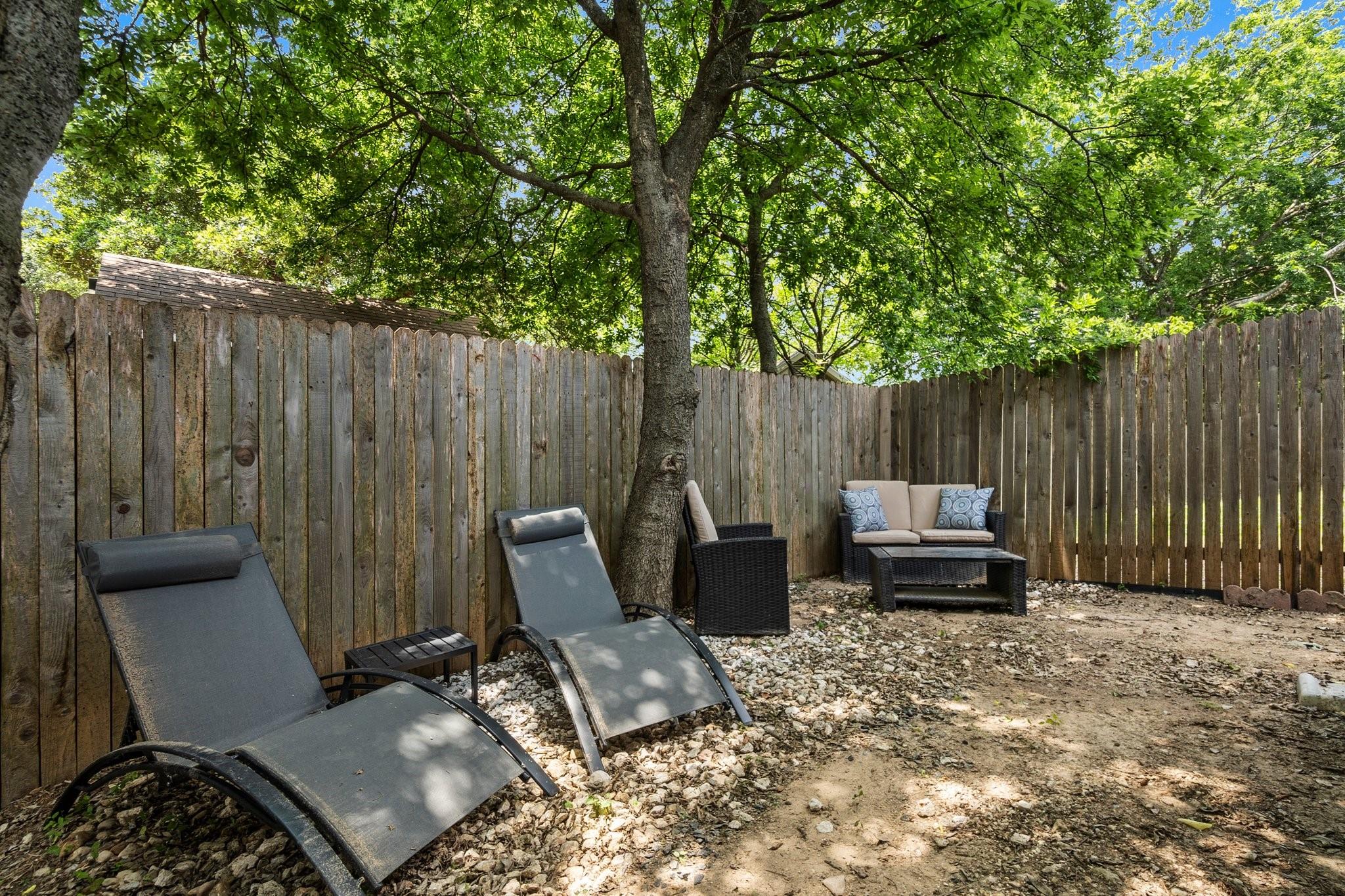 1405 Ambler Dr Property Photo 23