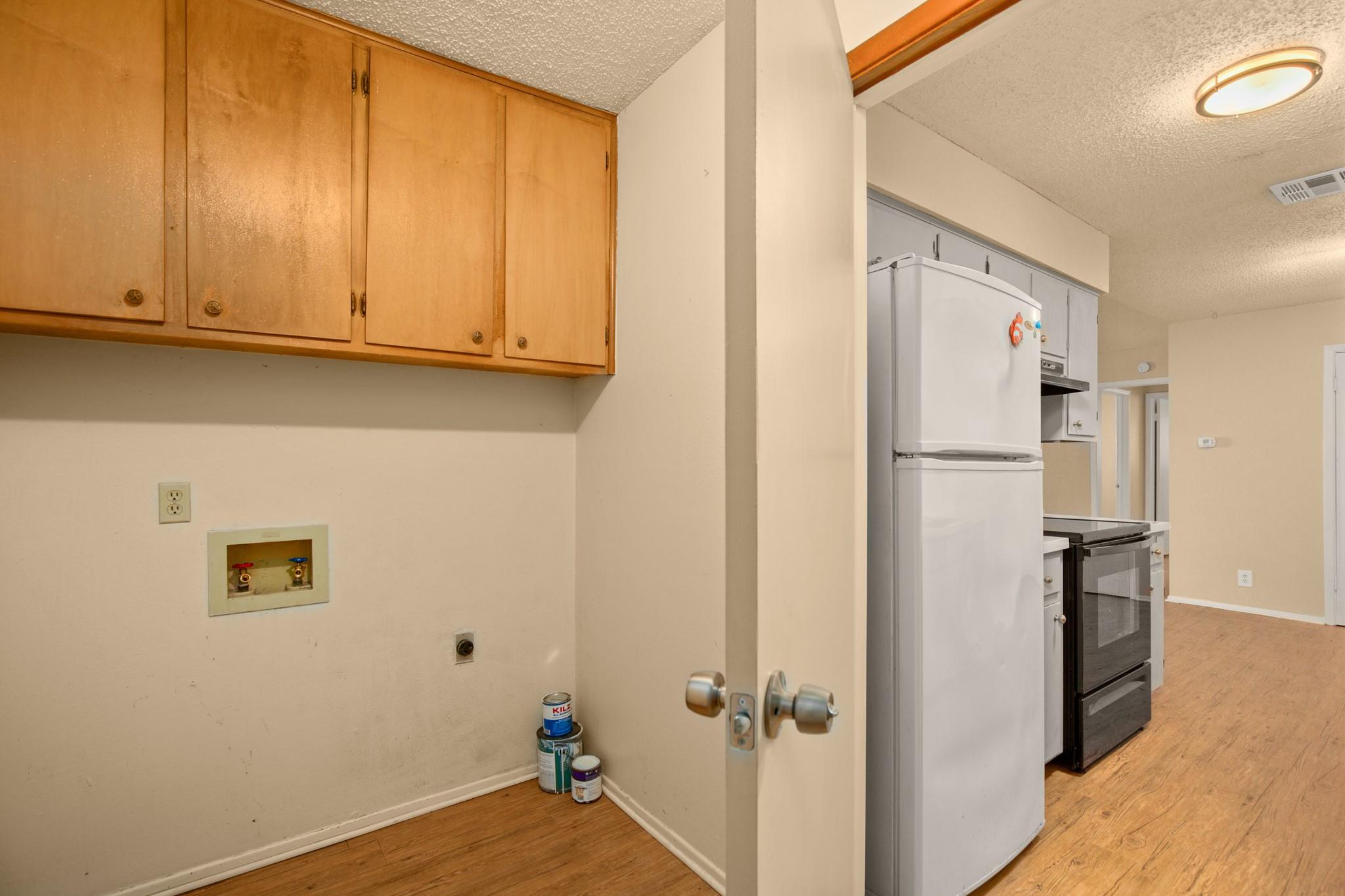 3505 Rocky Hollow Trl #b Property Photo 14