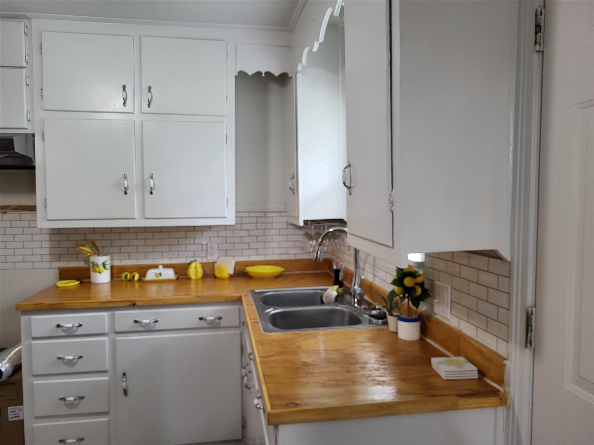 1308 Murray Ave Property Photo 4