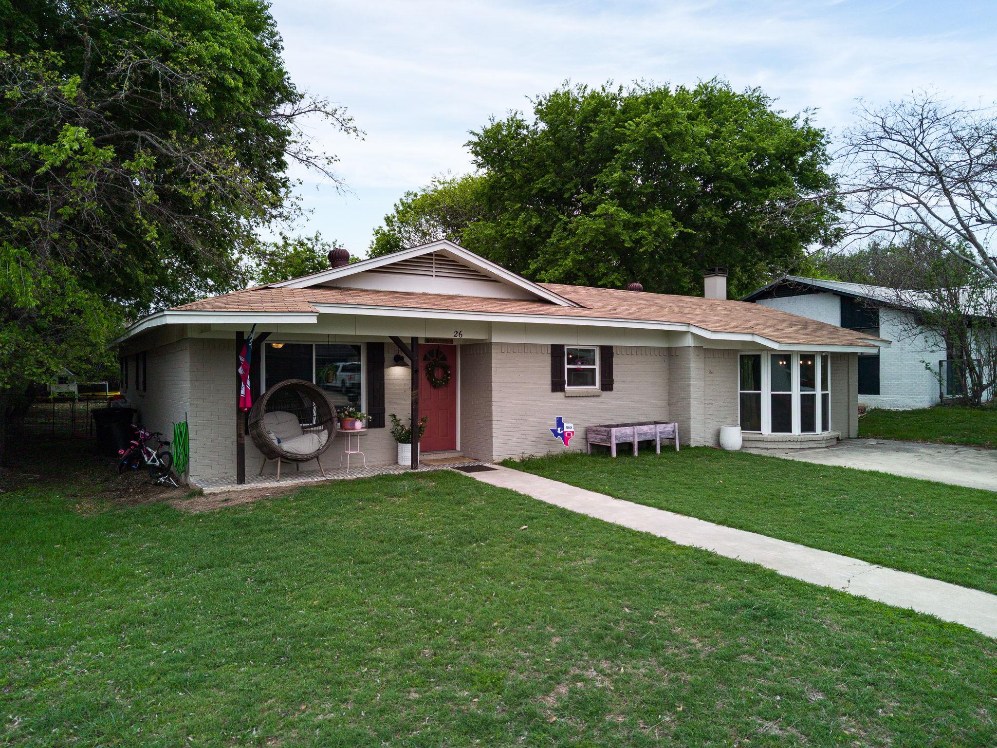 26 N Castleberry St Property Photo