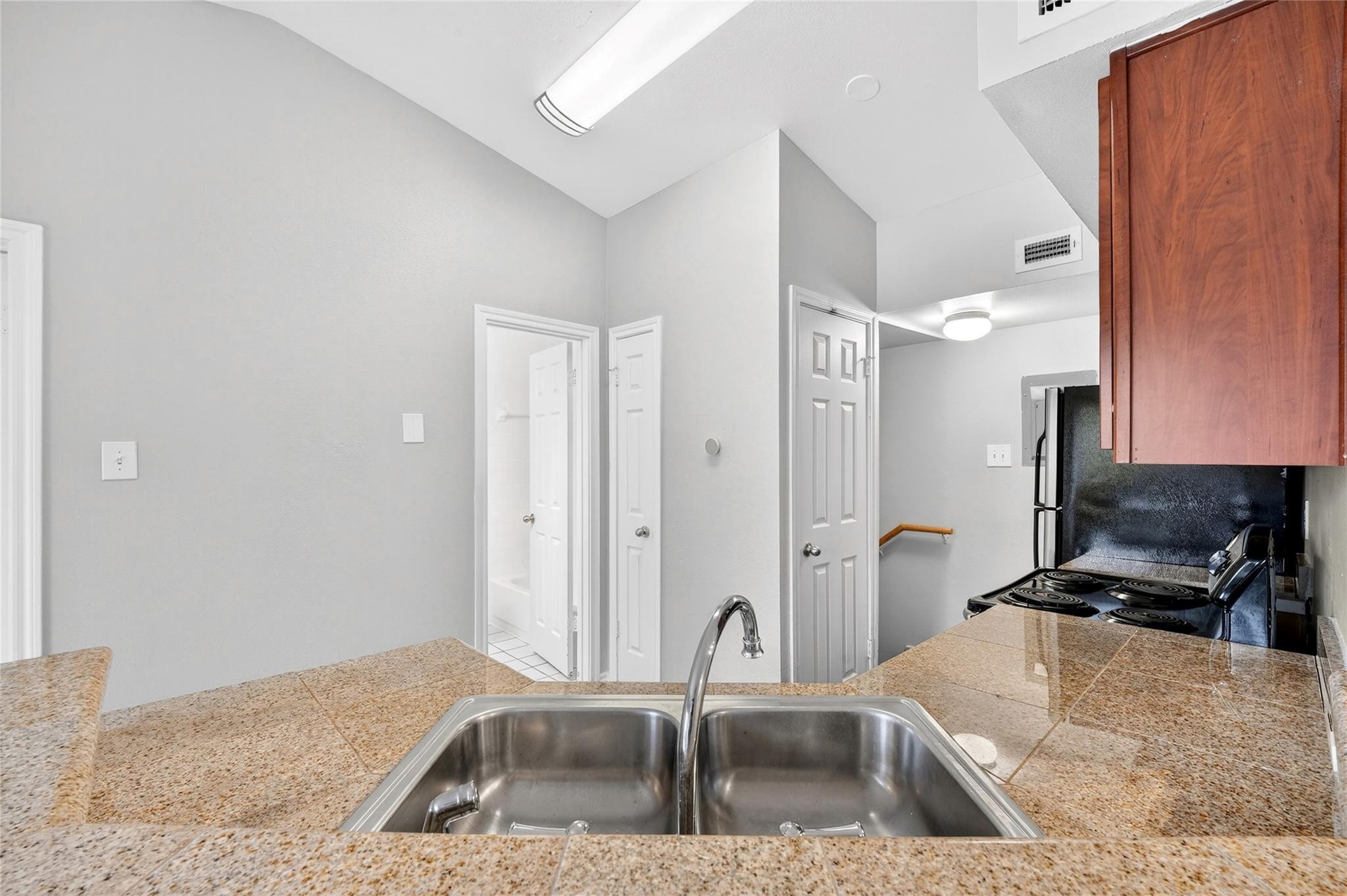 6804 N Capital Of Texas Hwy #621 Property Photo 10