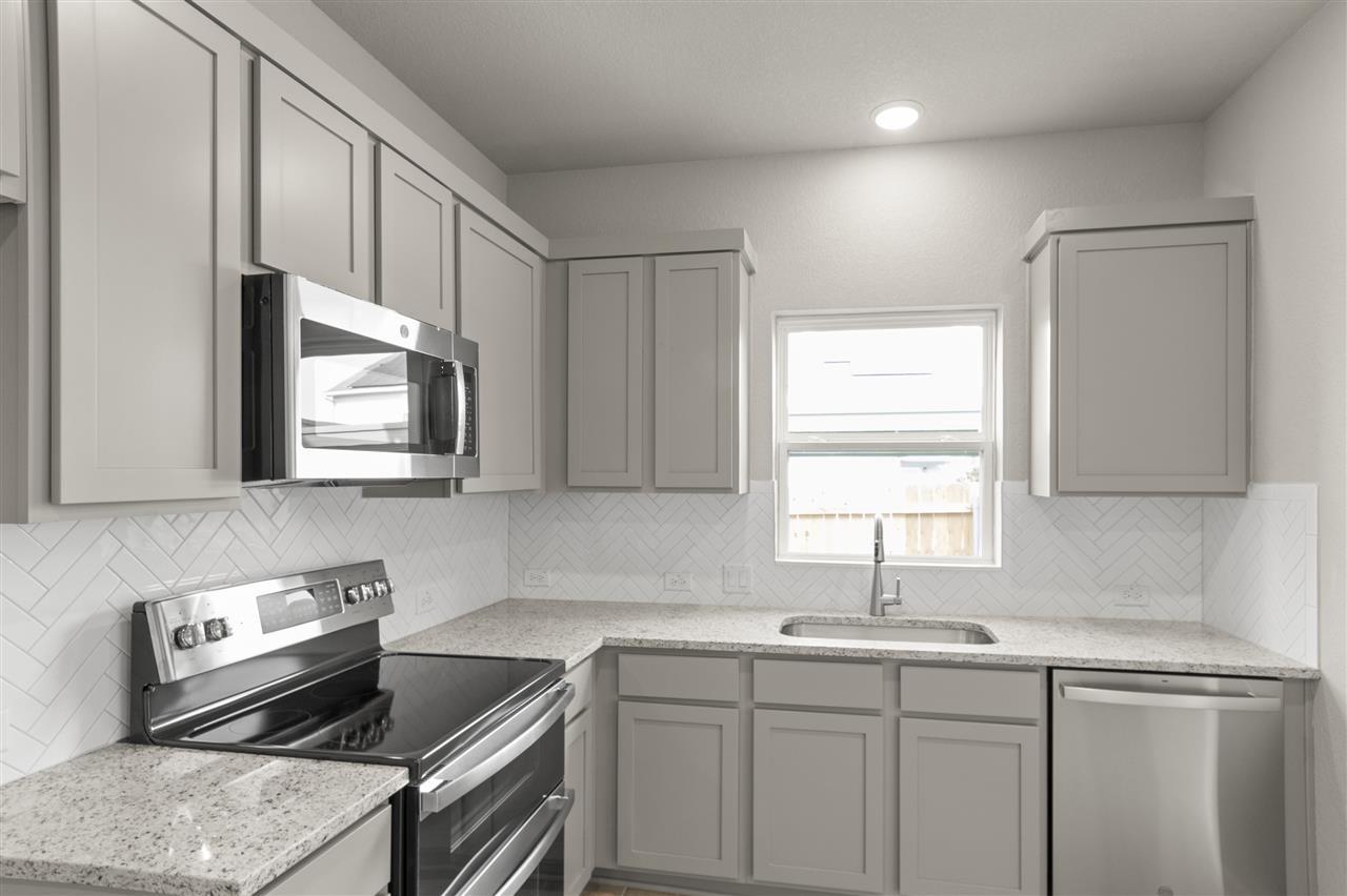 9510 Grapevine Leaf Dr Property Photo 11