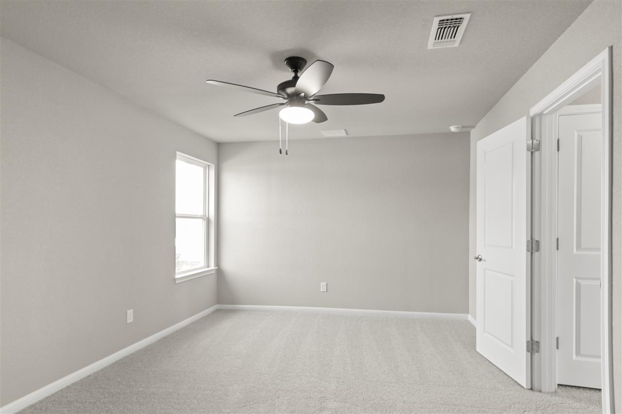 9510 Grapevine Leaf Dr Property Photo 13